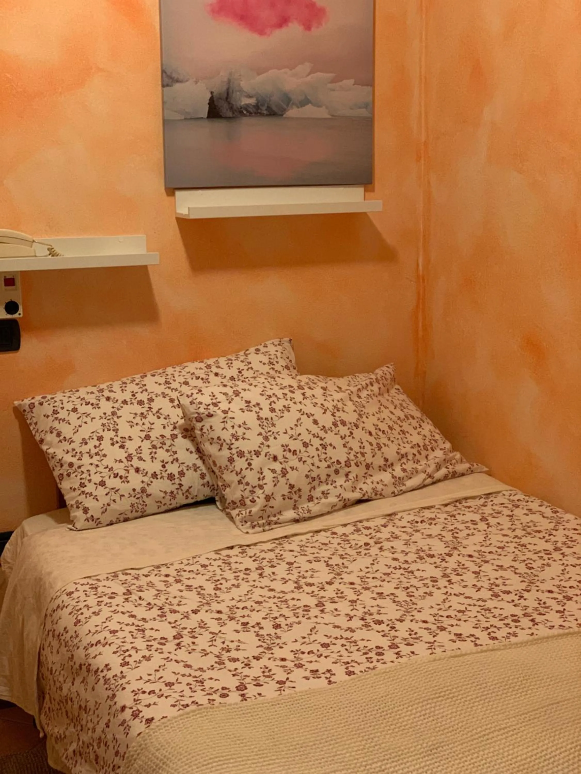 Bed in Albergo Ristorante Brera