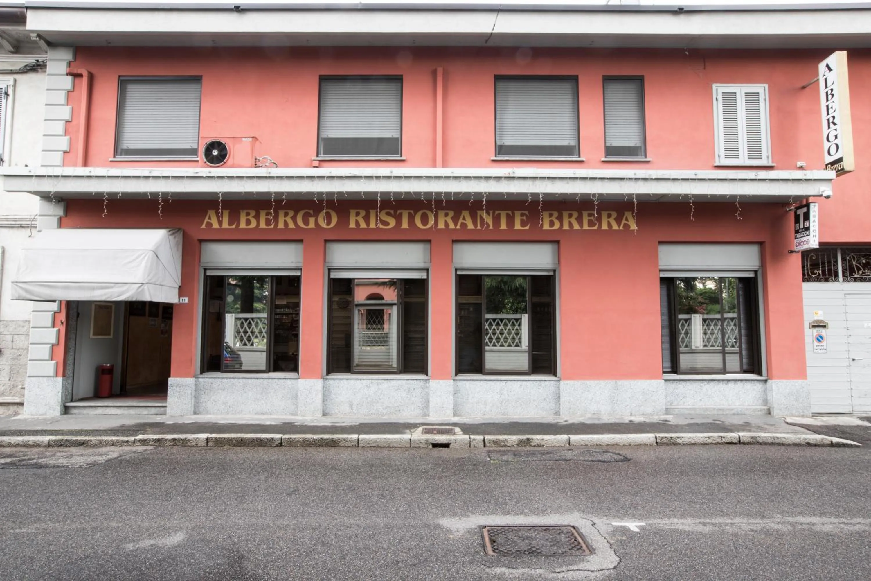 Facade/entrance in Albergo Ristorante Brera