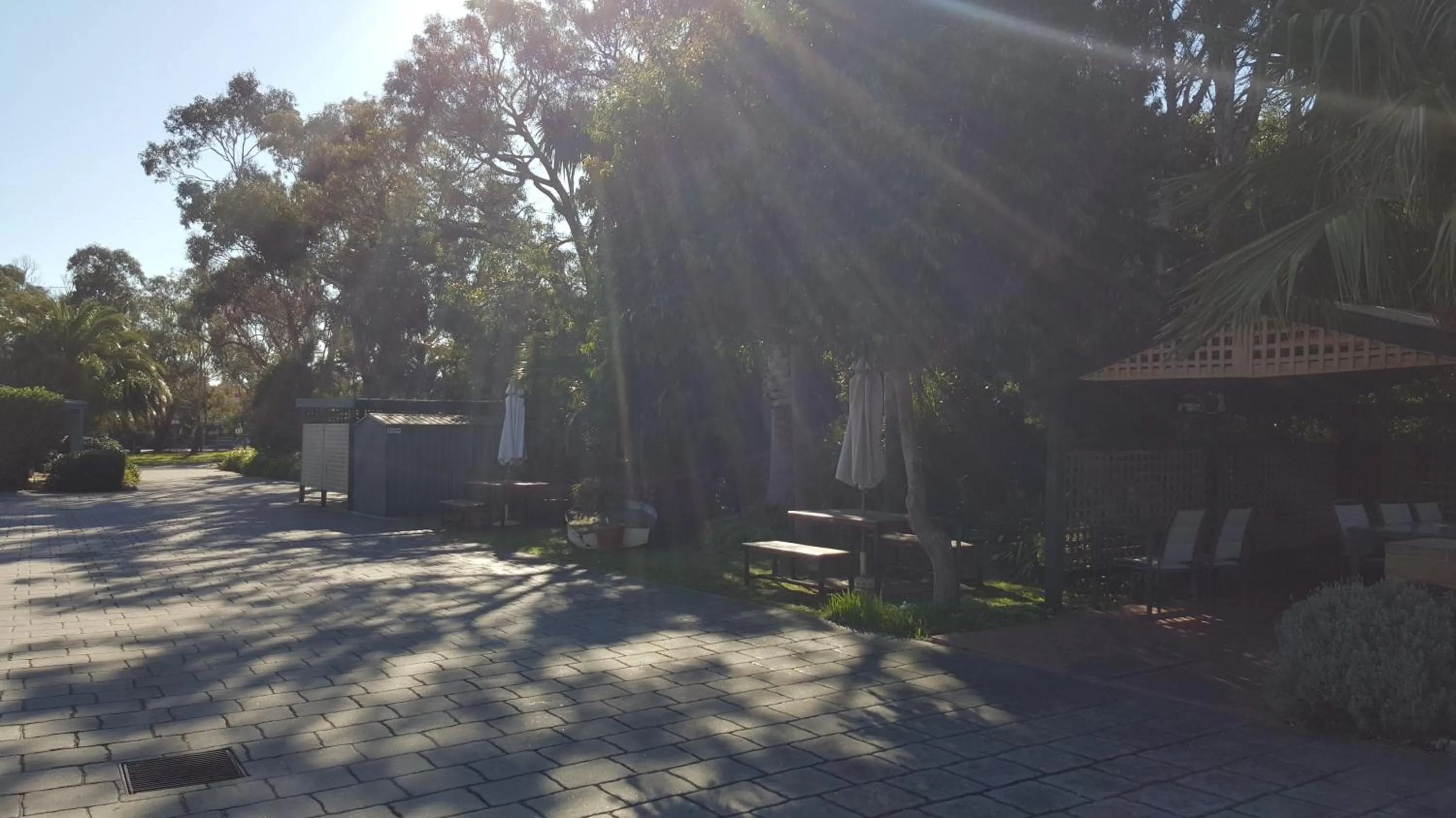 Property building in The Balnarring Motel