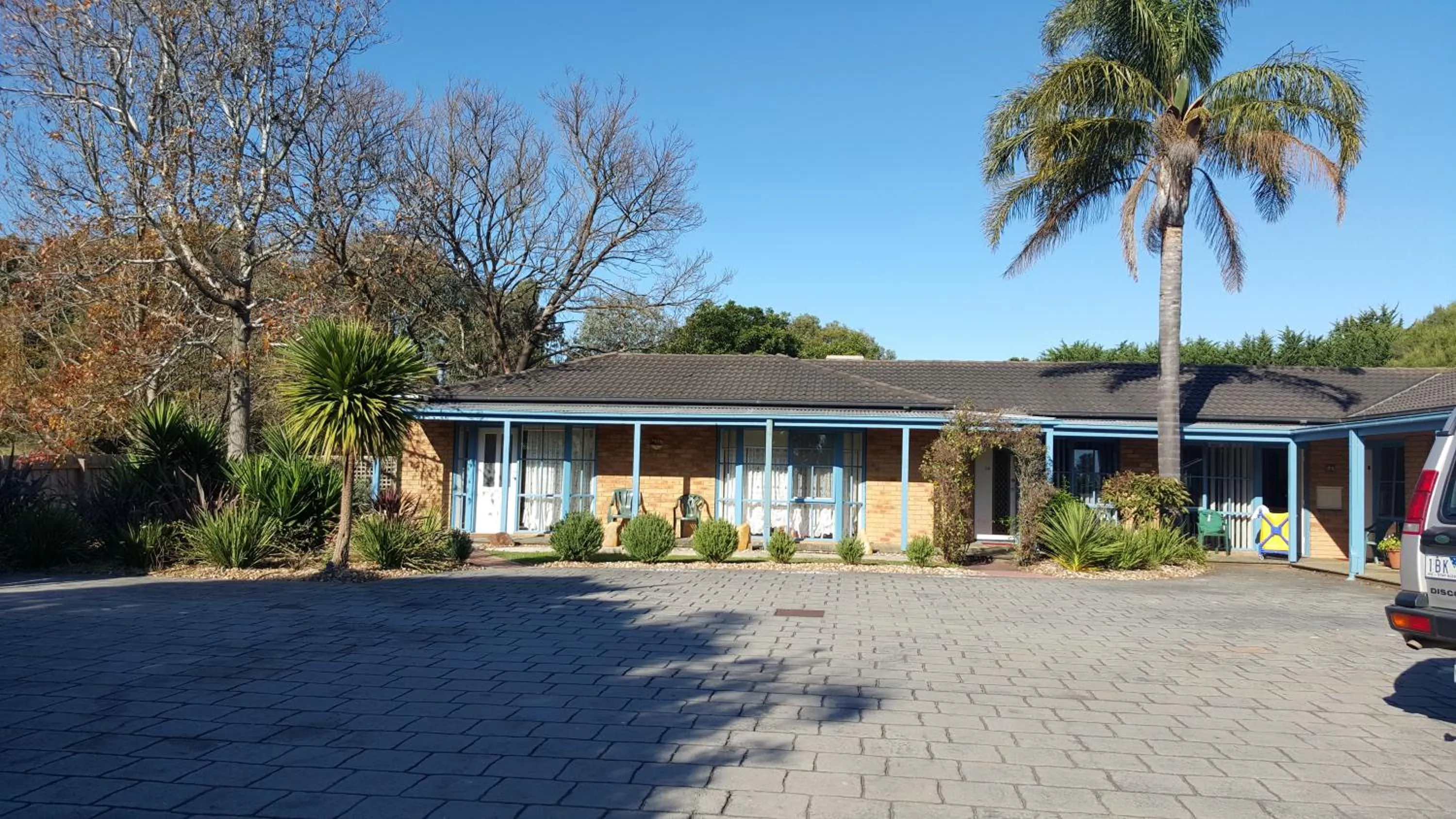 Property building in The Balnarring Motel