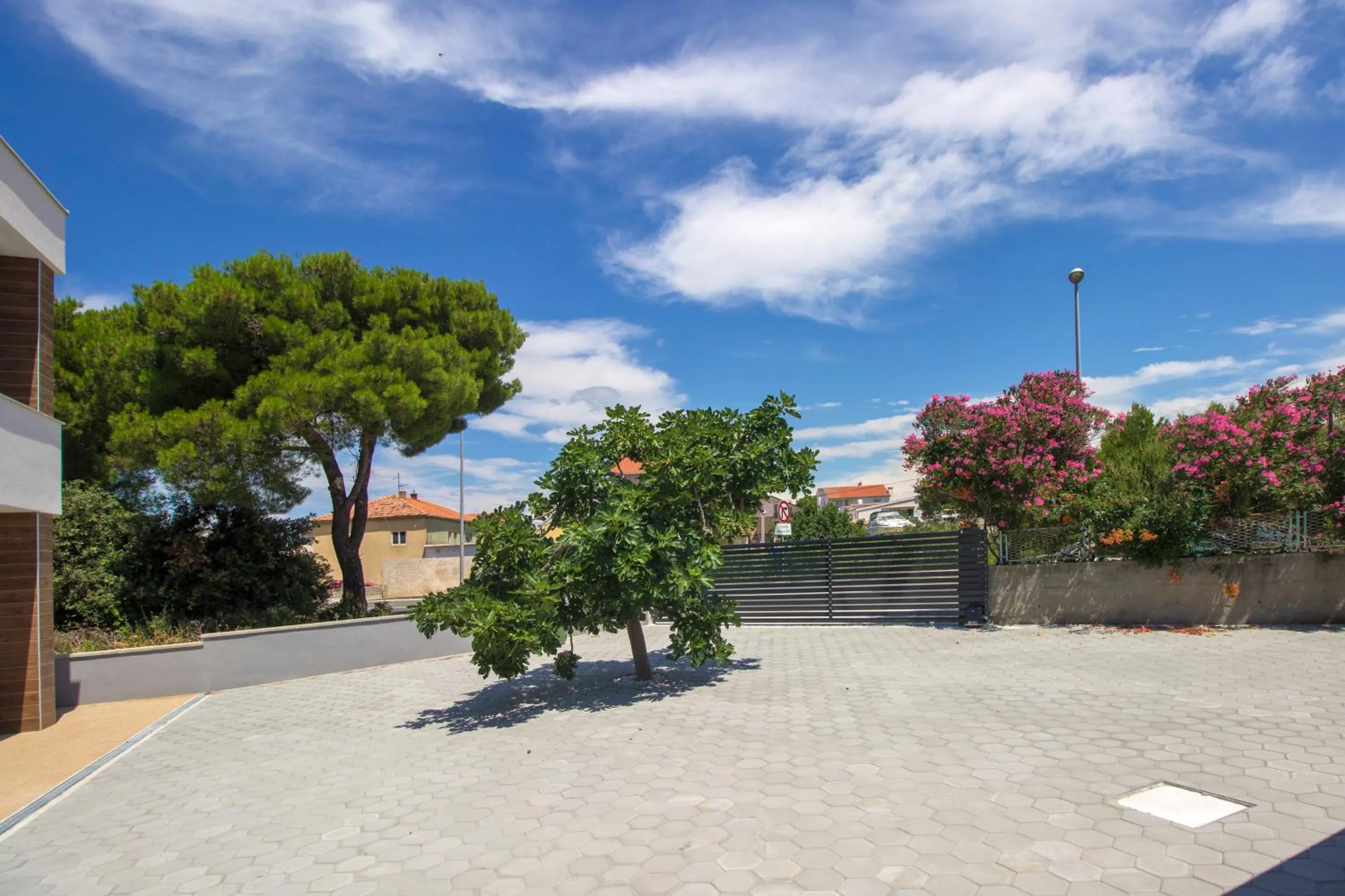 On site in Villa Milena