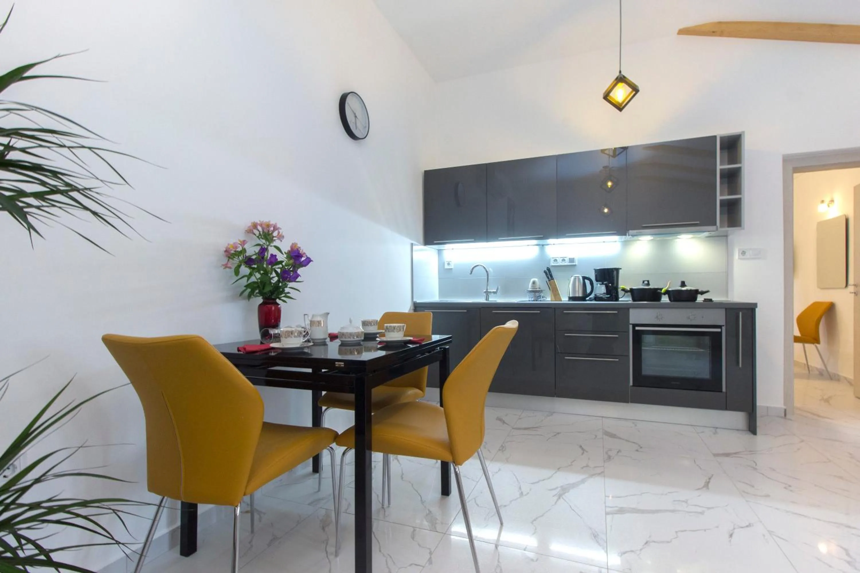 Kitchen or kitchenette in Villa Milena