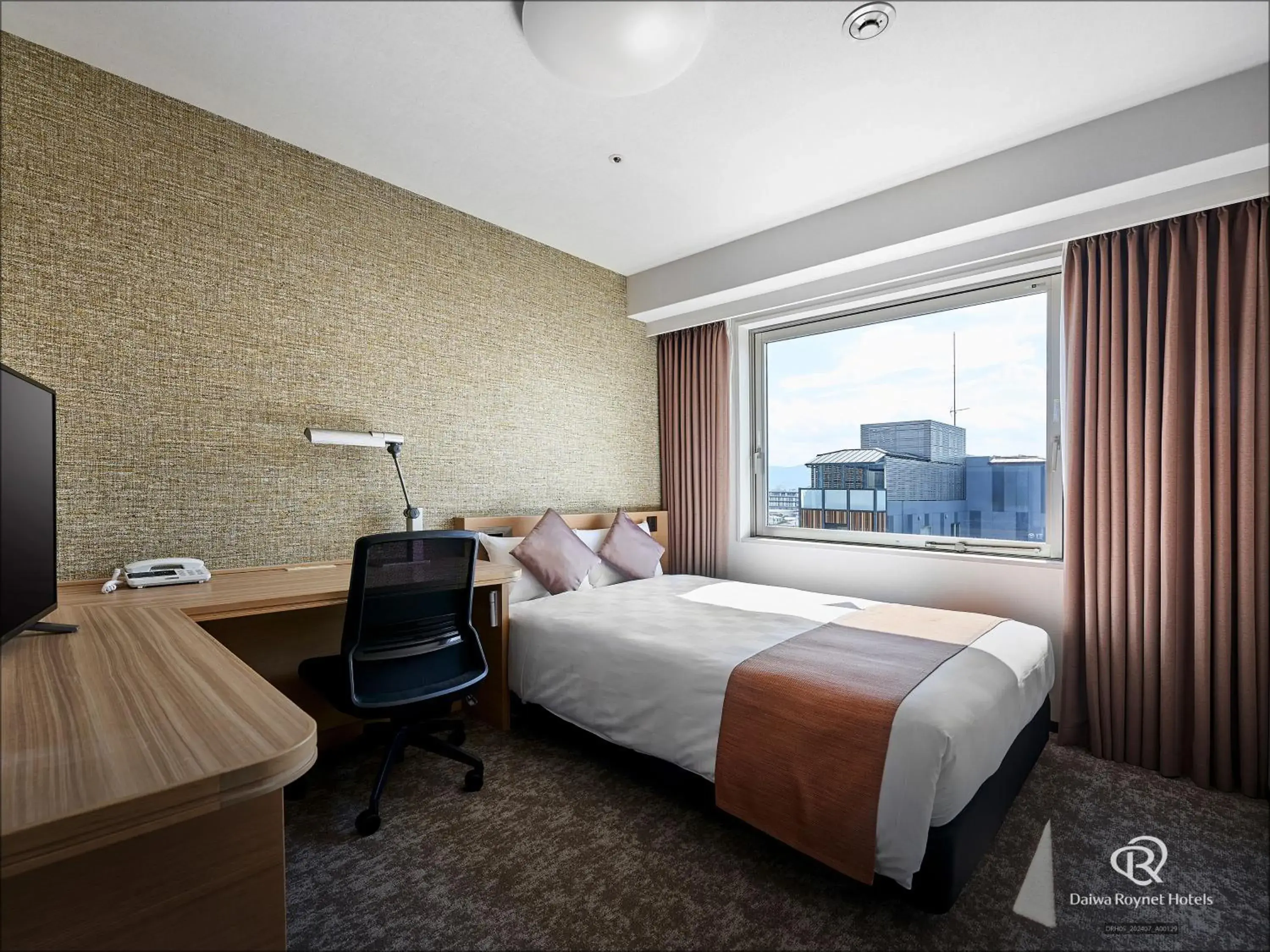 Business Double Room - single occupancy - Non-Smoking in Daiwa Roynet Hotel Kyoto-Hachijoguchi Business Double Room - single occupancy - Non-Smoking in Daiwa Roynet Hotel Kyoto-Hachijoguchi