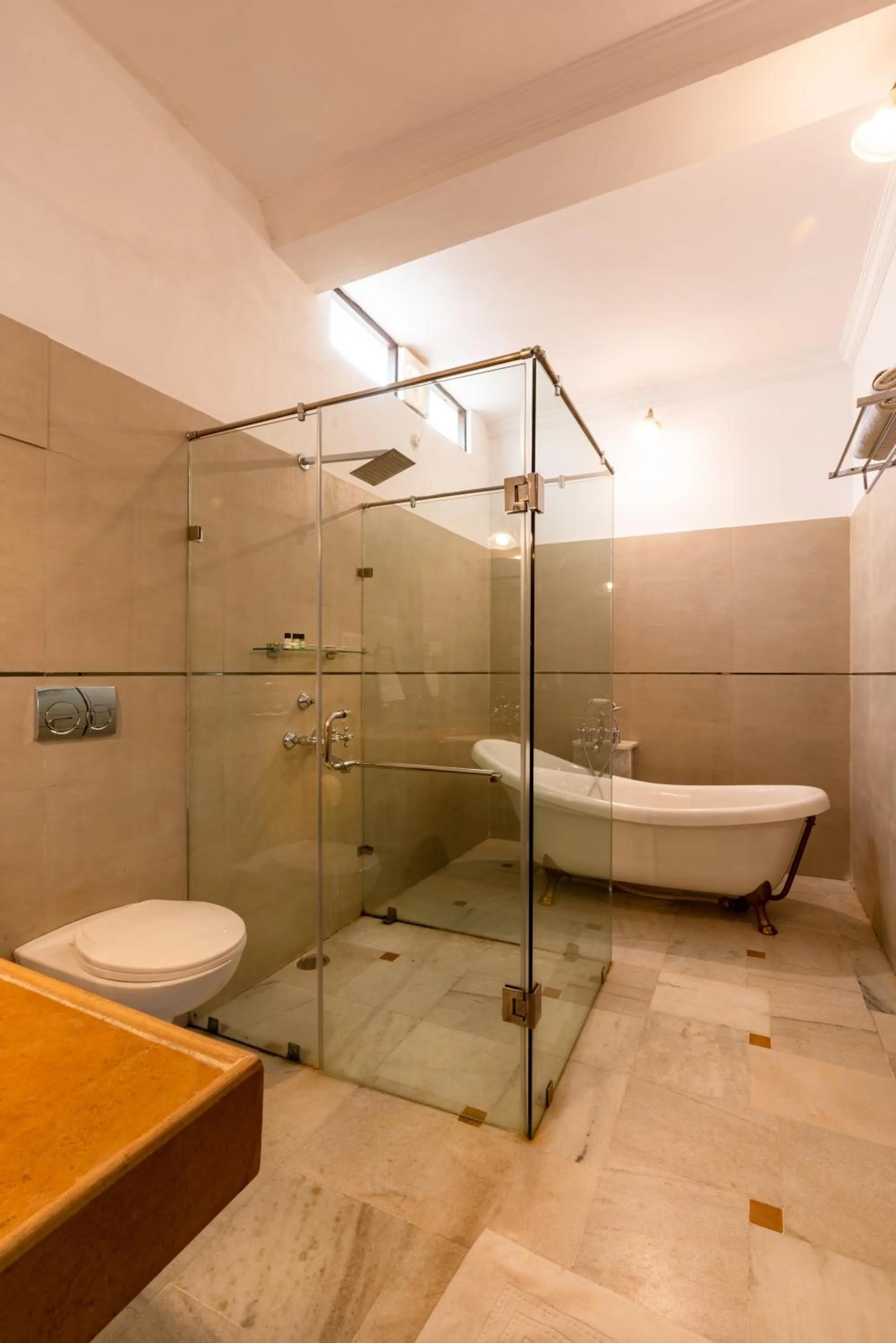 Gulaab Niwaas Palace