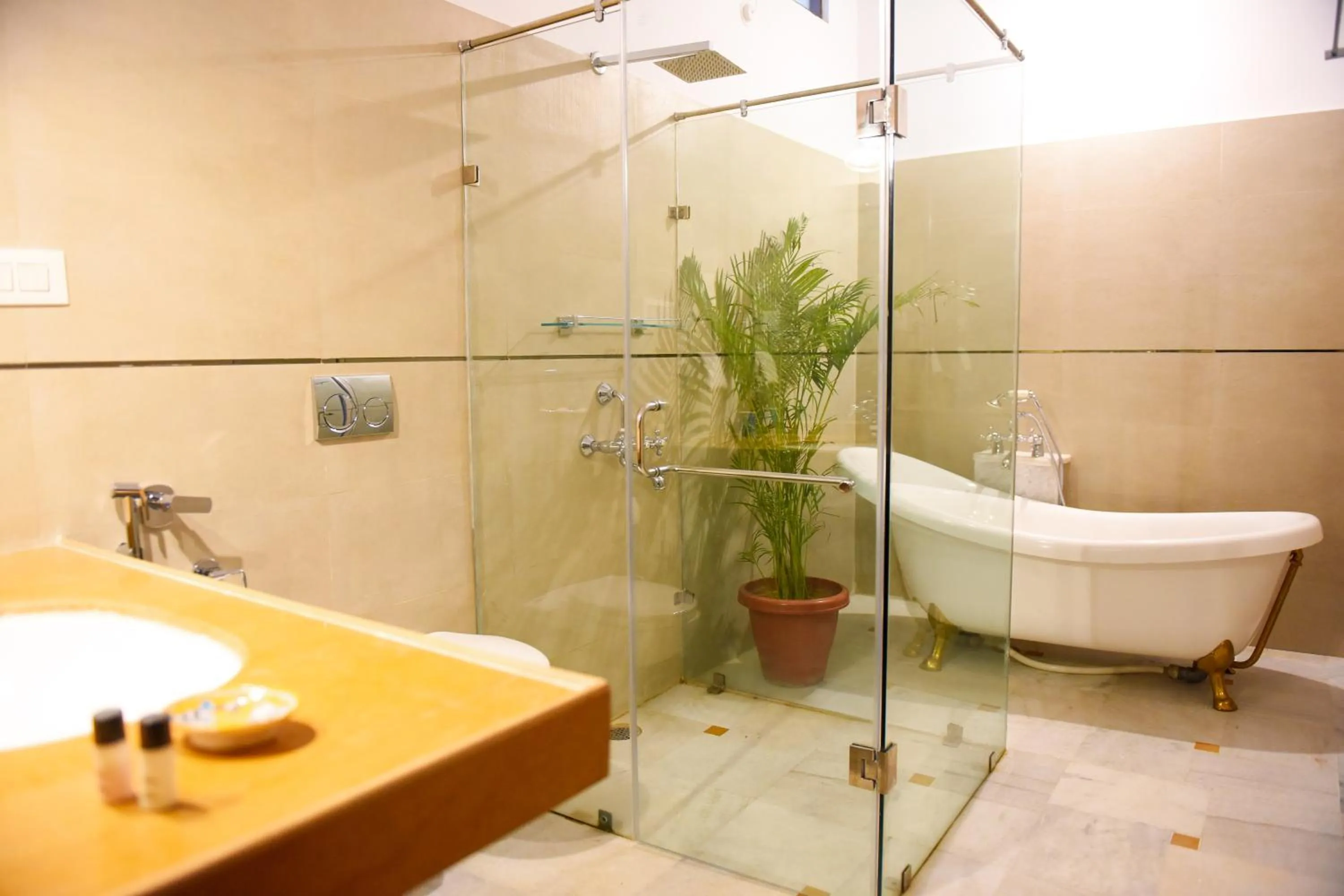 Gulaab Niwaas Palace