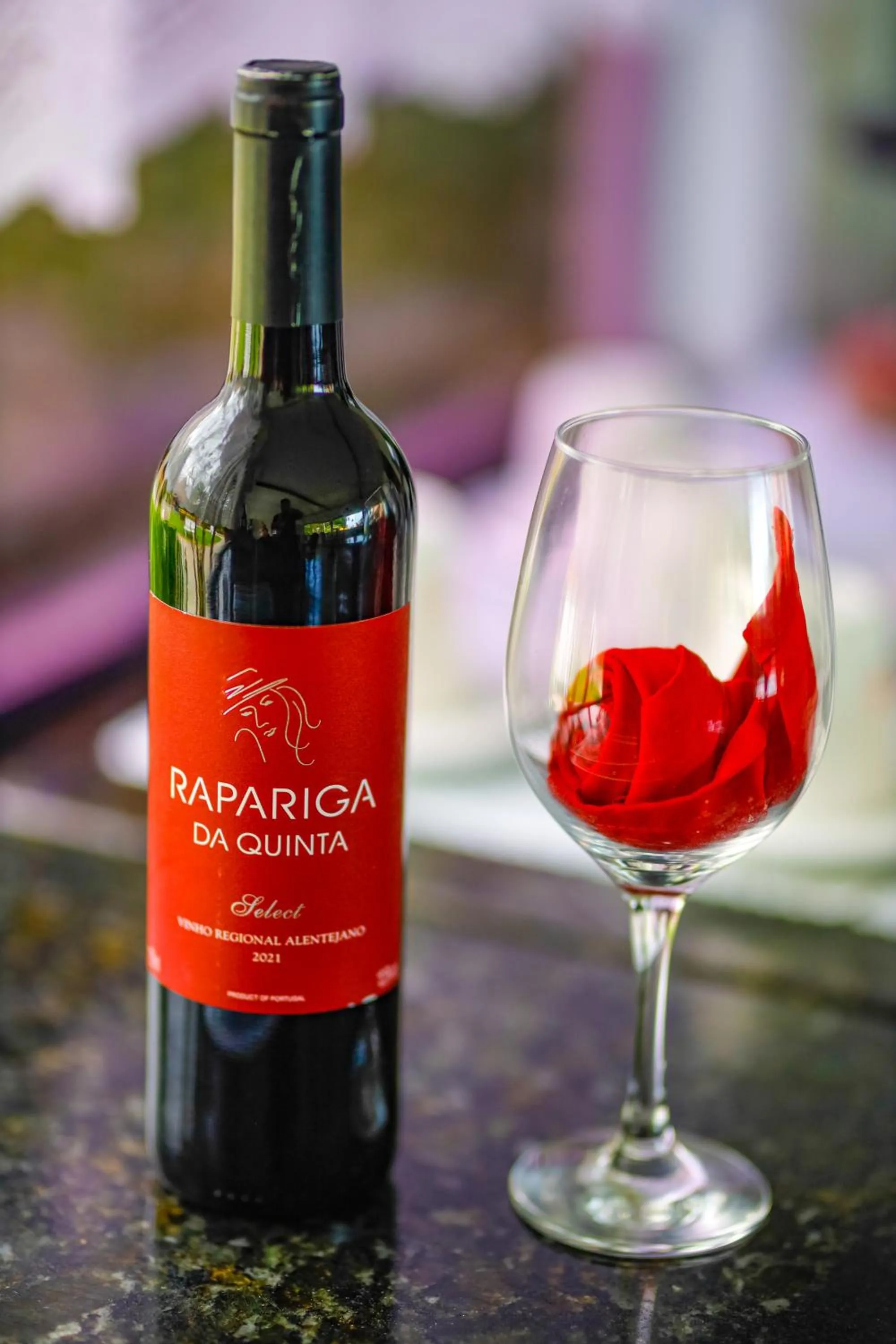 Restaurant/places to eat in Pousada Polymar