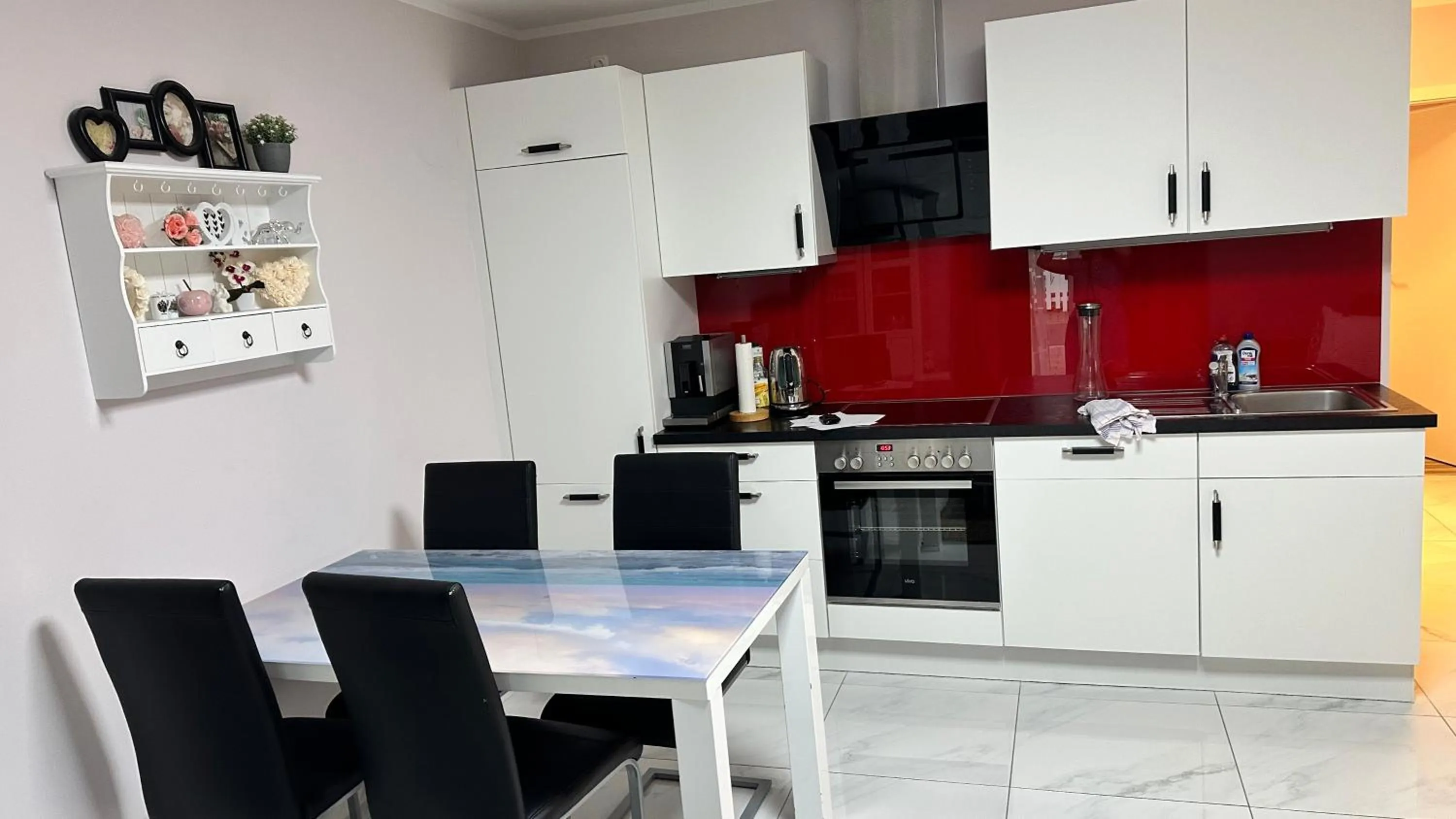 Coffee/tea facilities in Moderne Wohnung im Rhein-Main-Gebiet