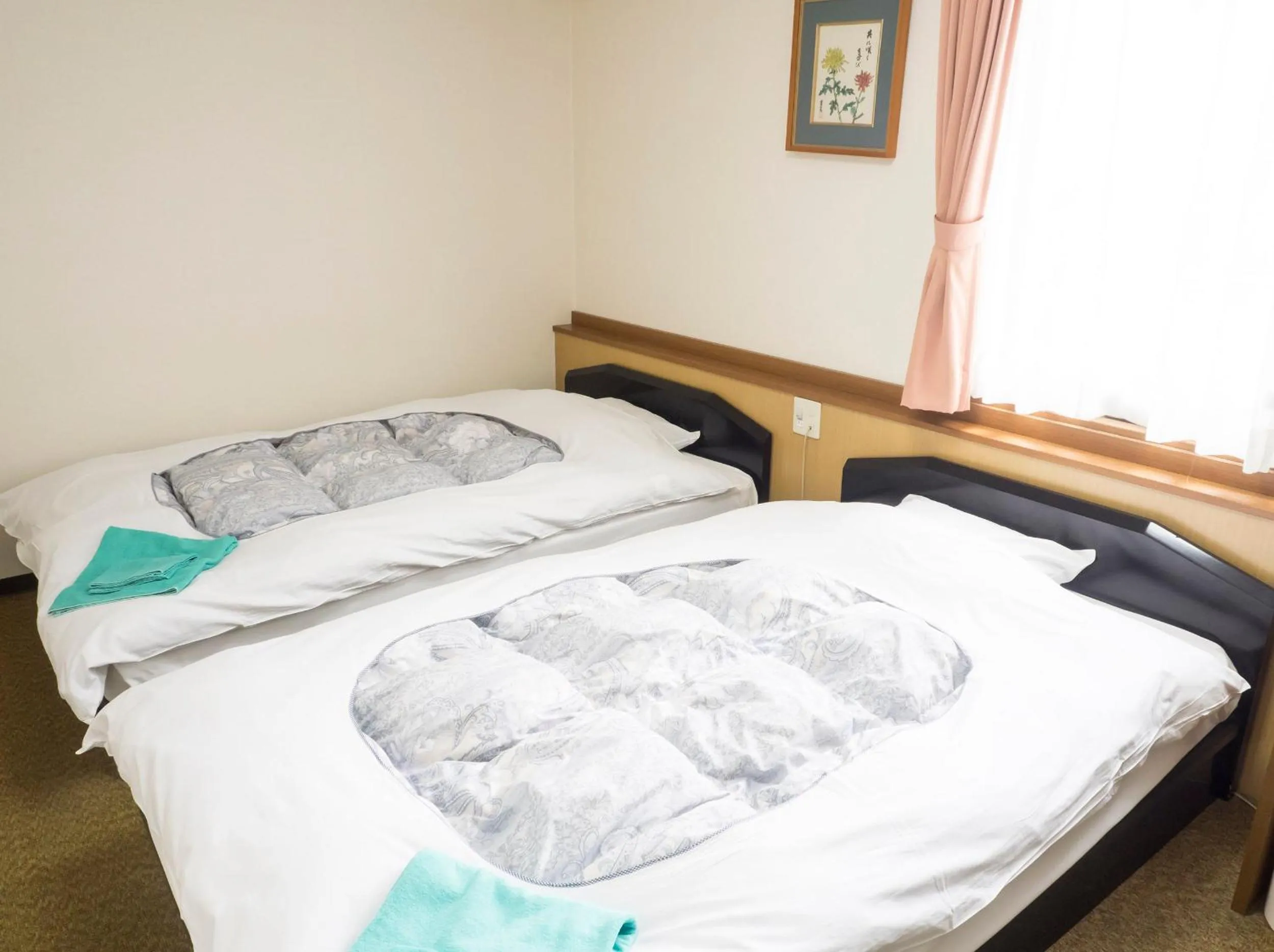 Bed in Hikone Station Hotel