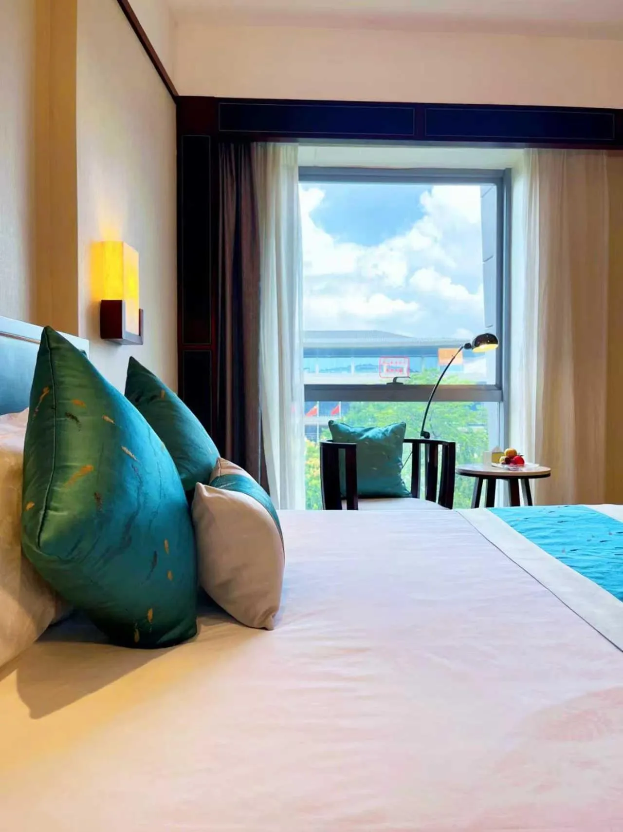 Bed in Guangzhou Baiyun International Convention Center