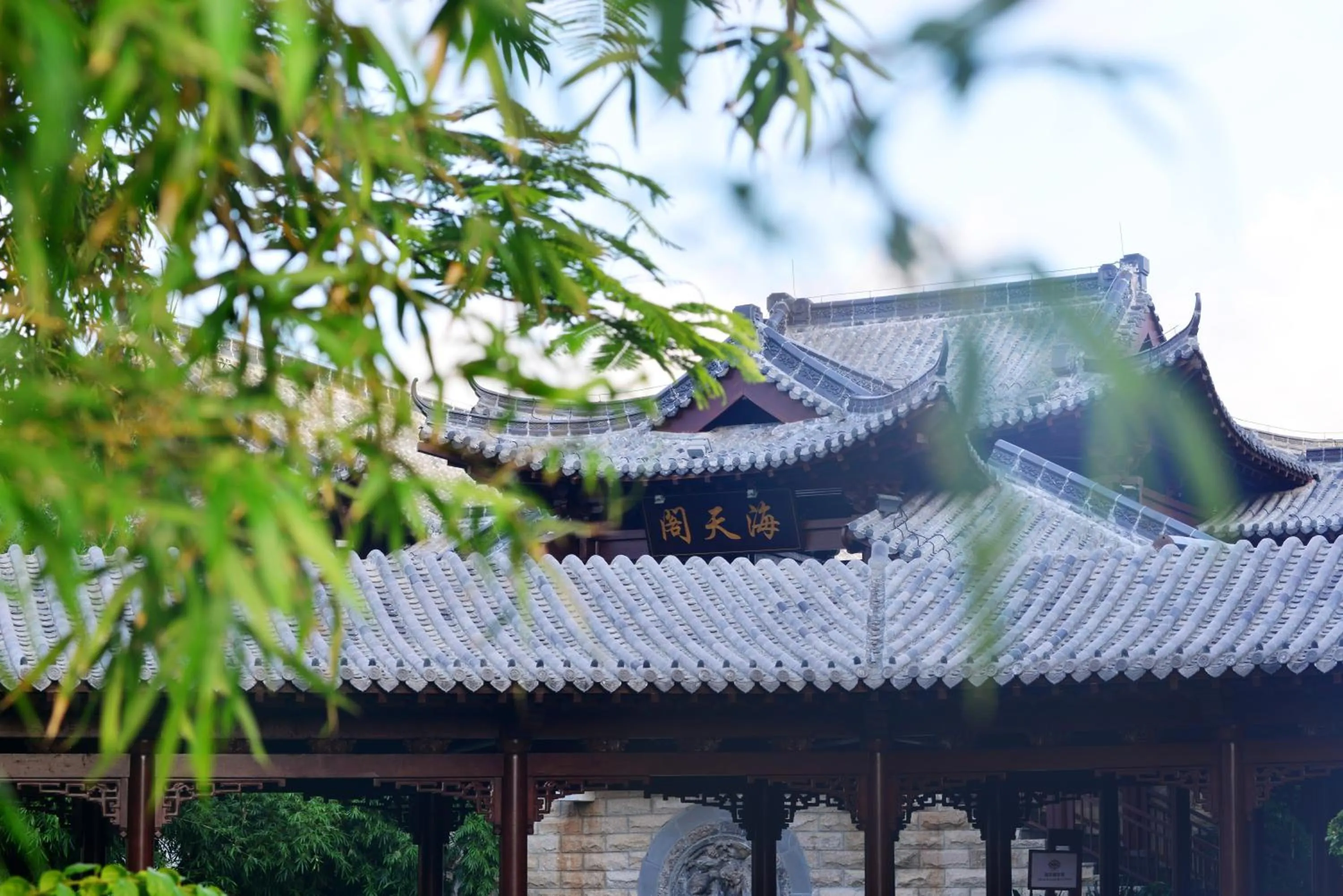 Property building in Swissôtel Sanya Yalong Bay