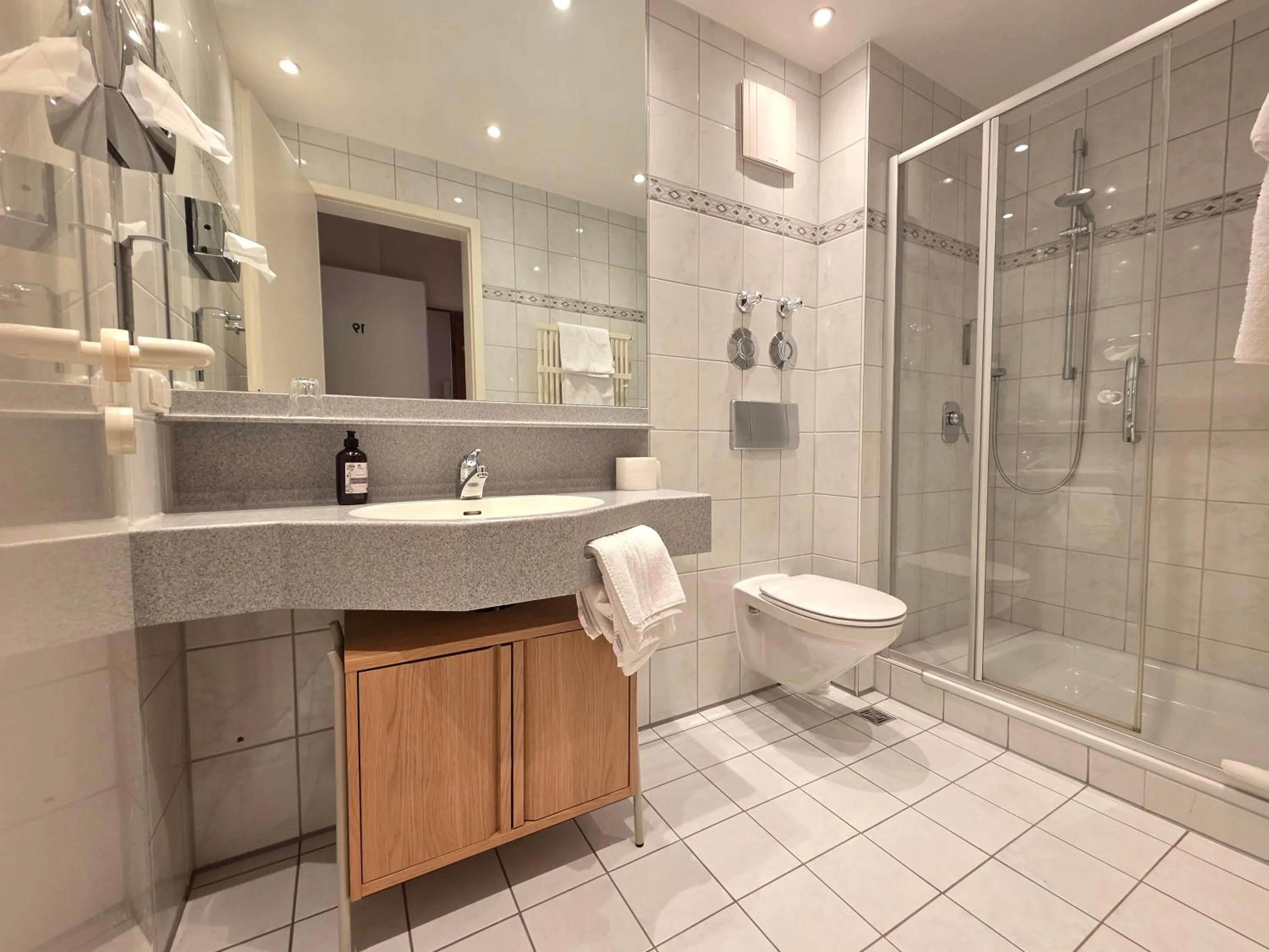 Bathroom in Posthaus Hotel Residenz