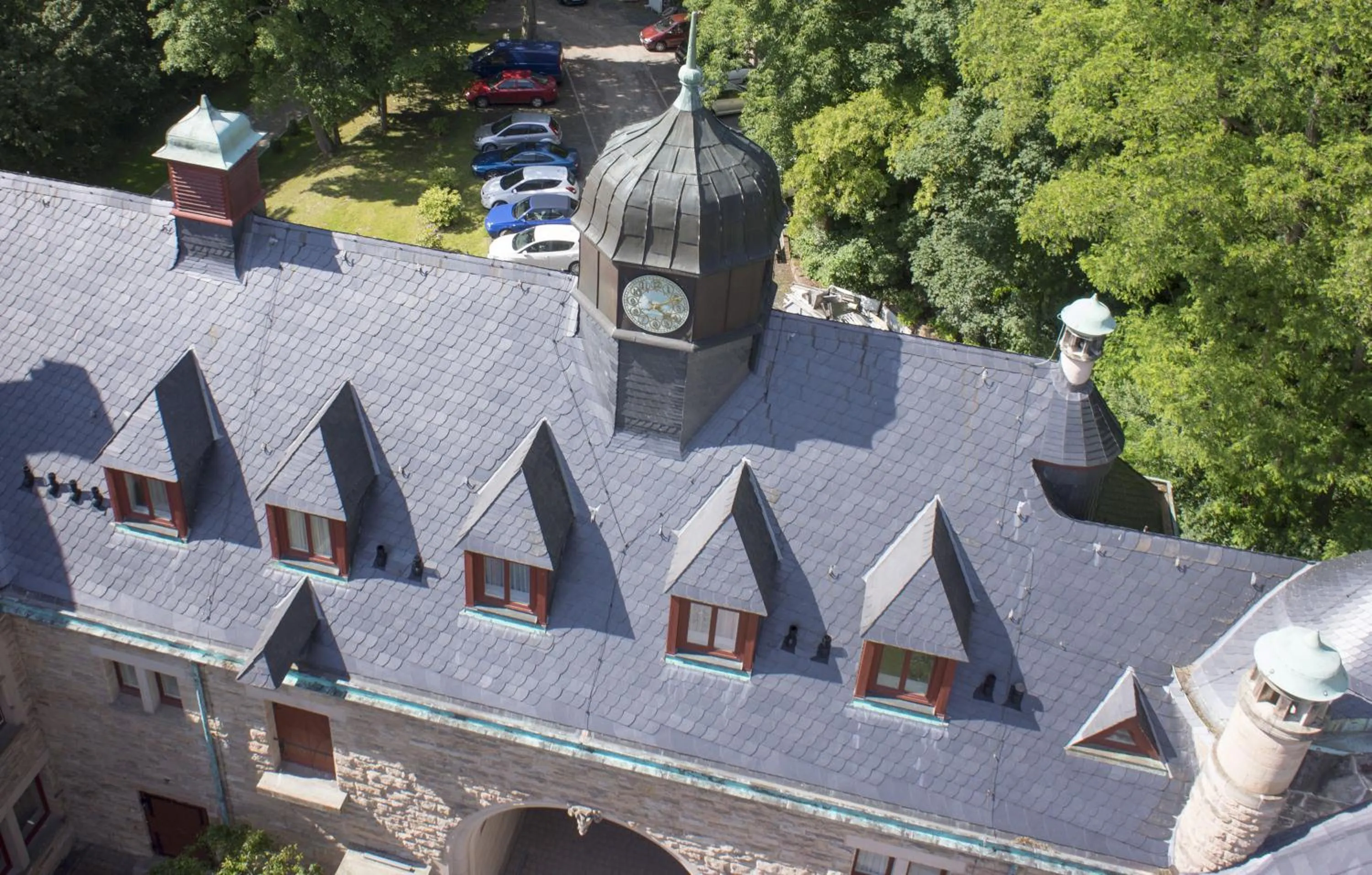 Property building in Schloss Hotel Wolfsbrunnen