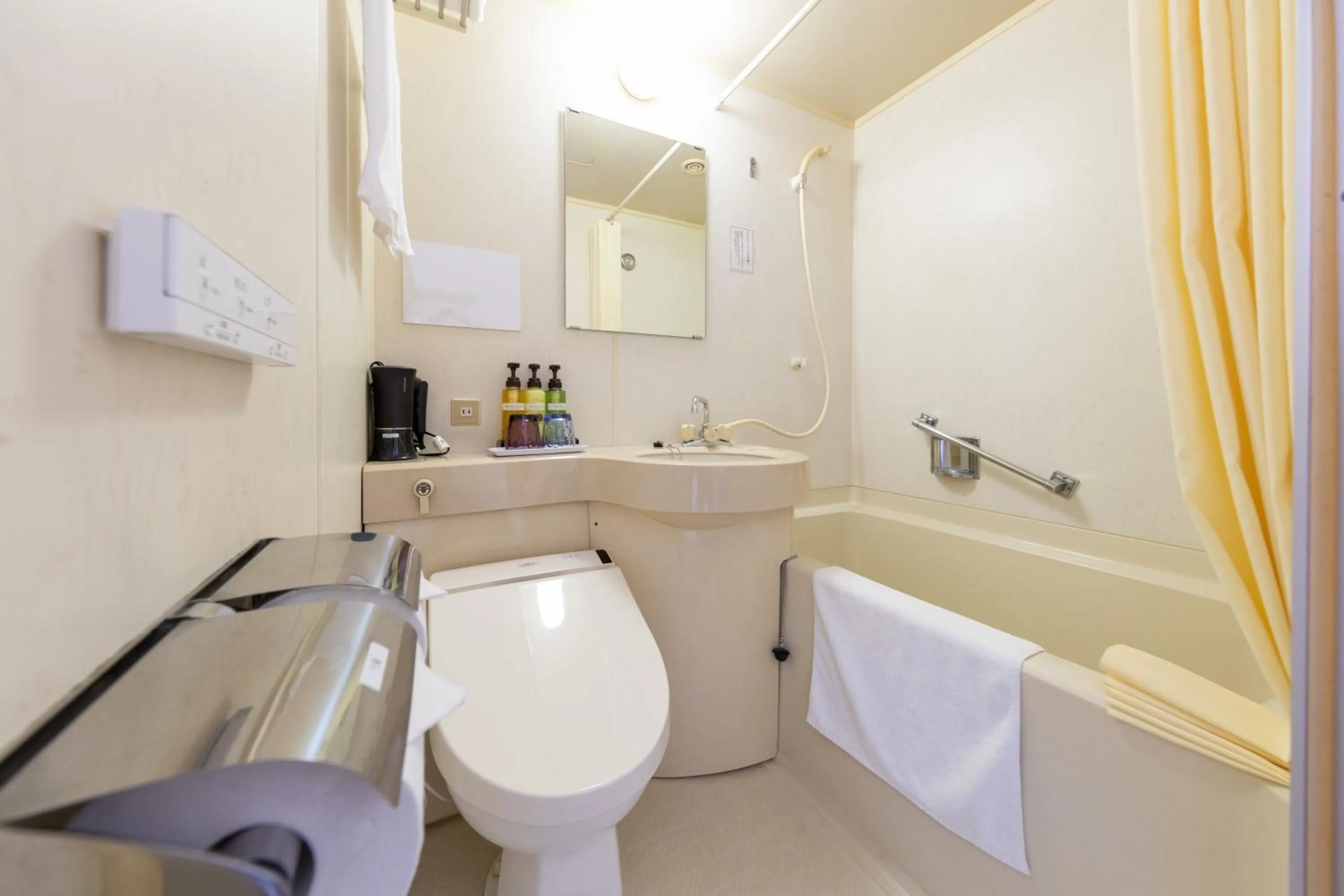 Bathroom in Mito Hotel Season