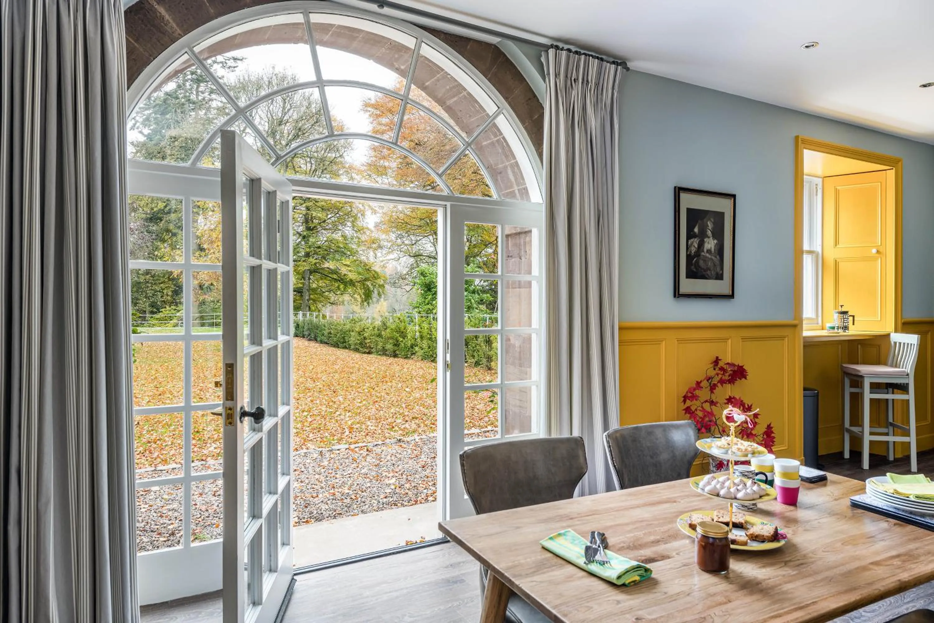 Garden in Meikleour Arms Hotel & Restaurant