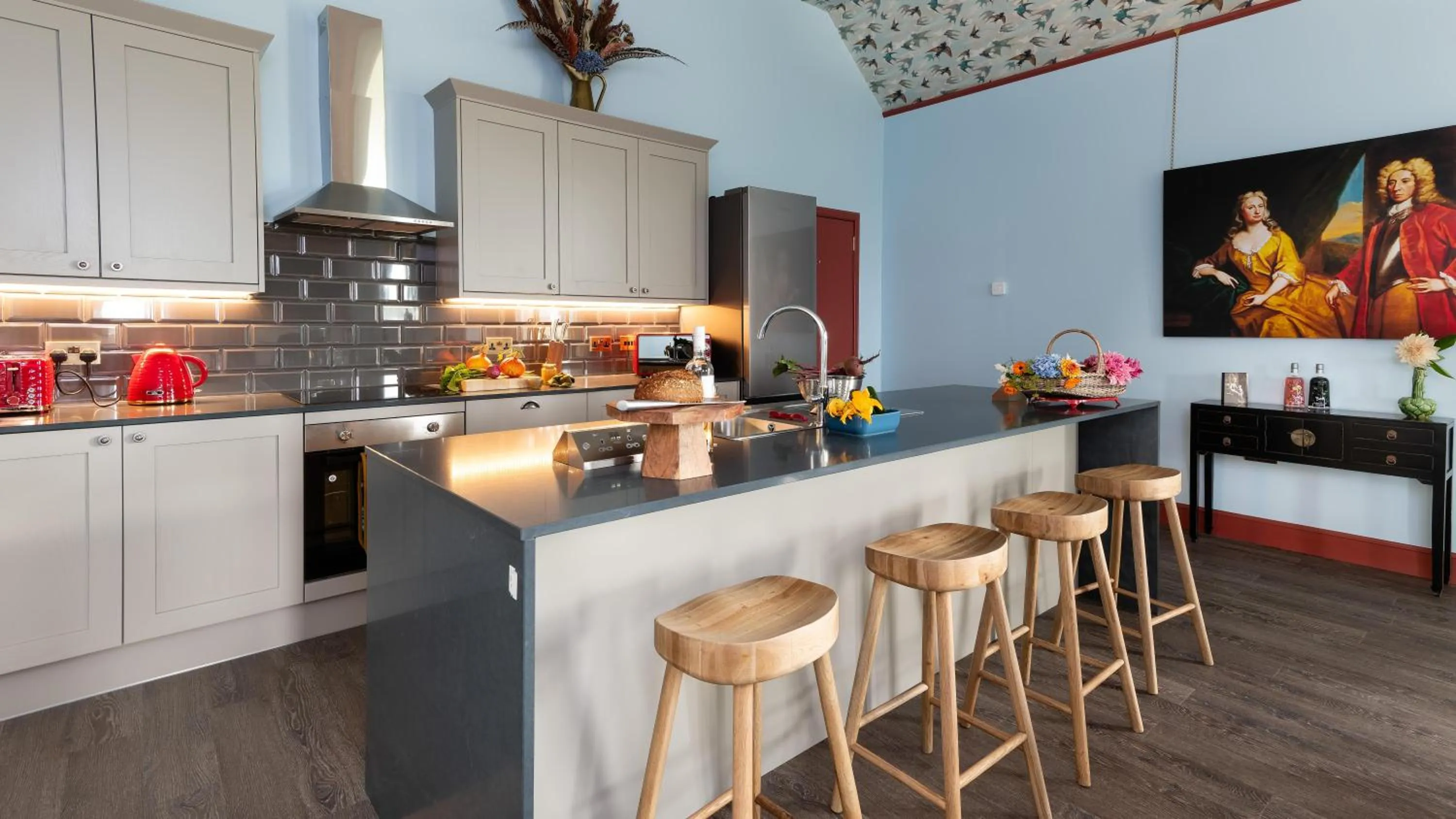 Kitchen or kitchenette in Meikleour Arms Hotel & Restaurant