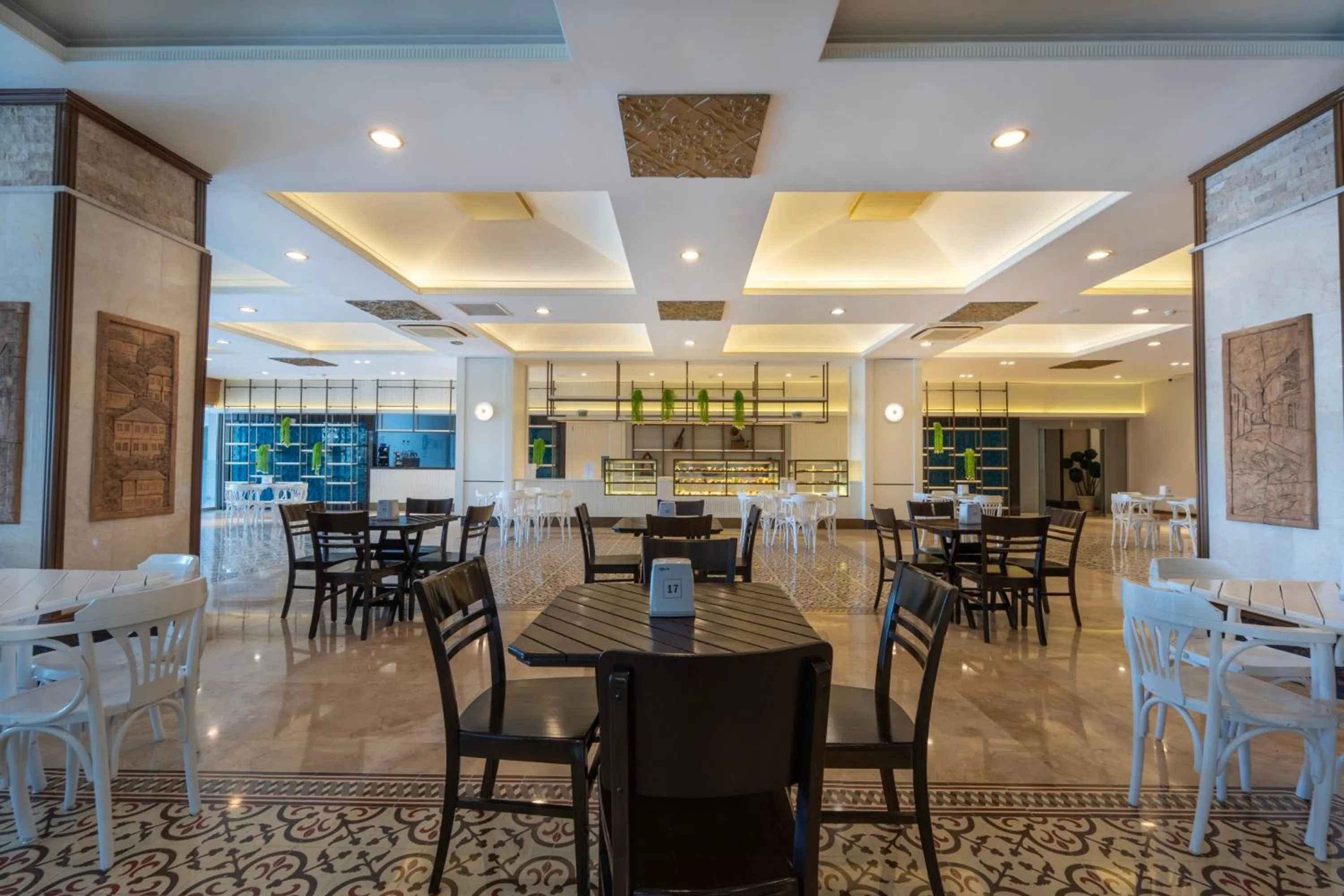 Food and drinks in Adenya Hotel & Resort Halal All Inclusive