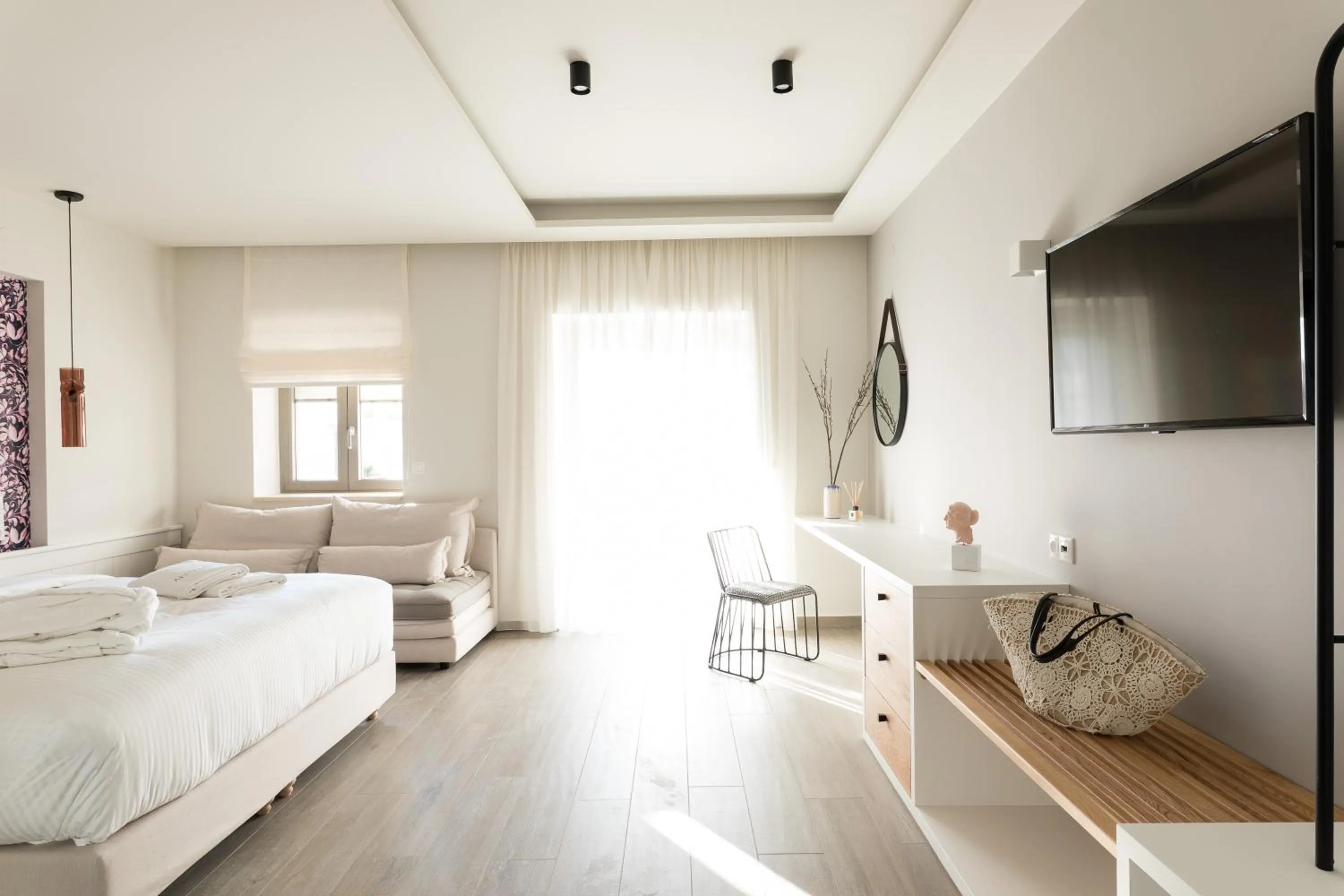 Bed in Anemolia Parga Suites