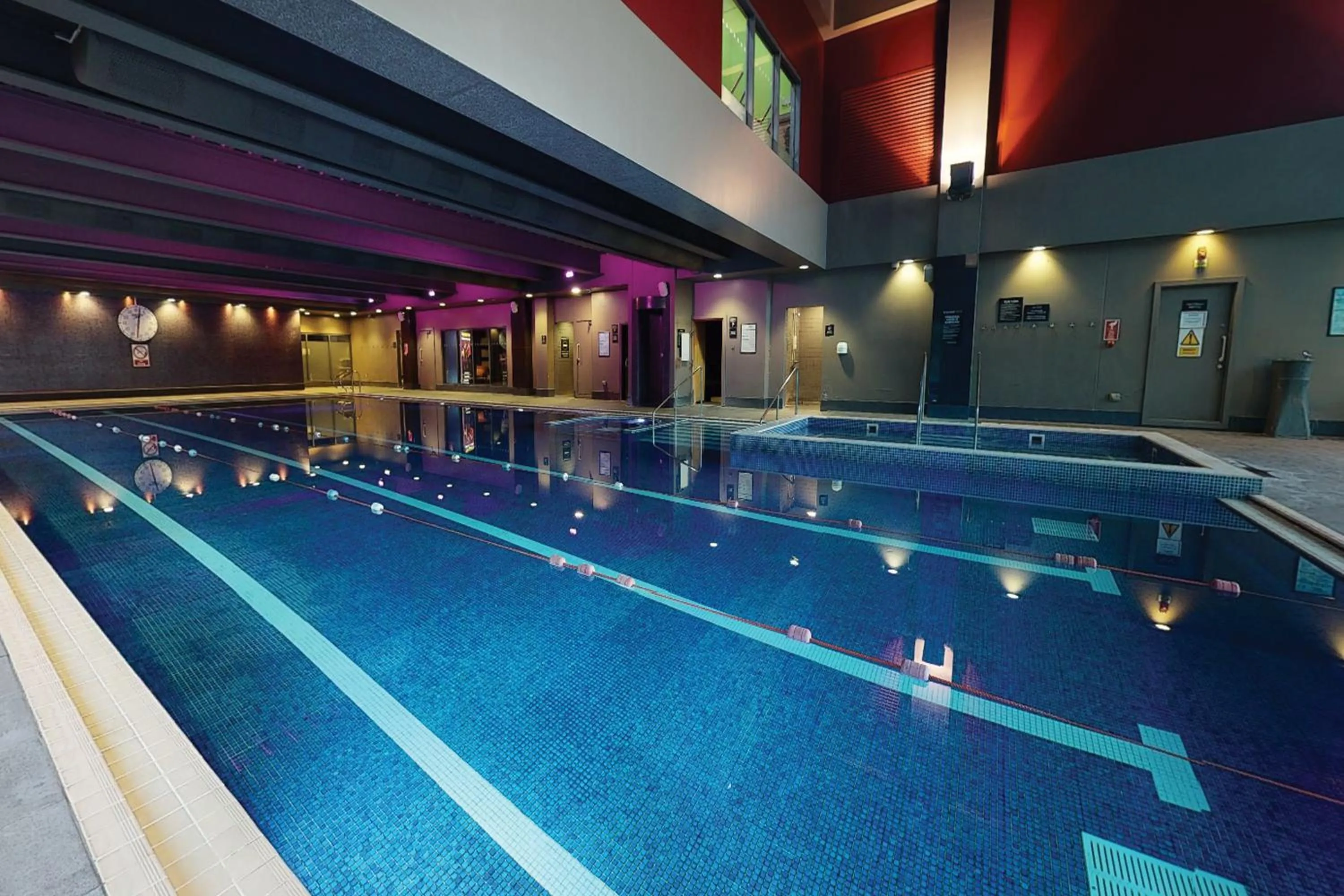 Swimming pool in Village Hotel Farnborough