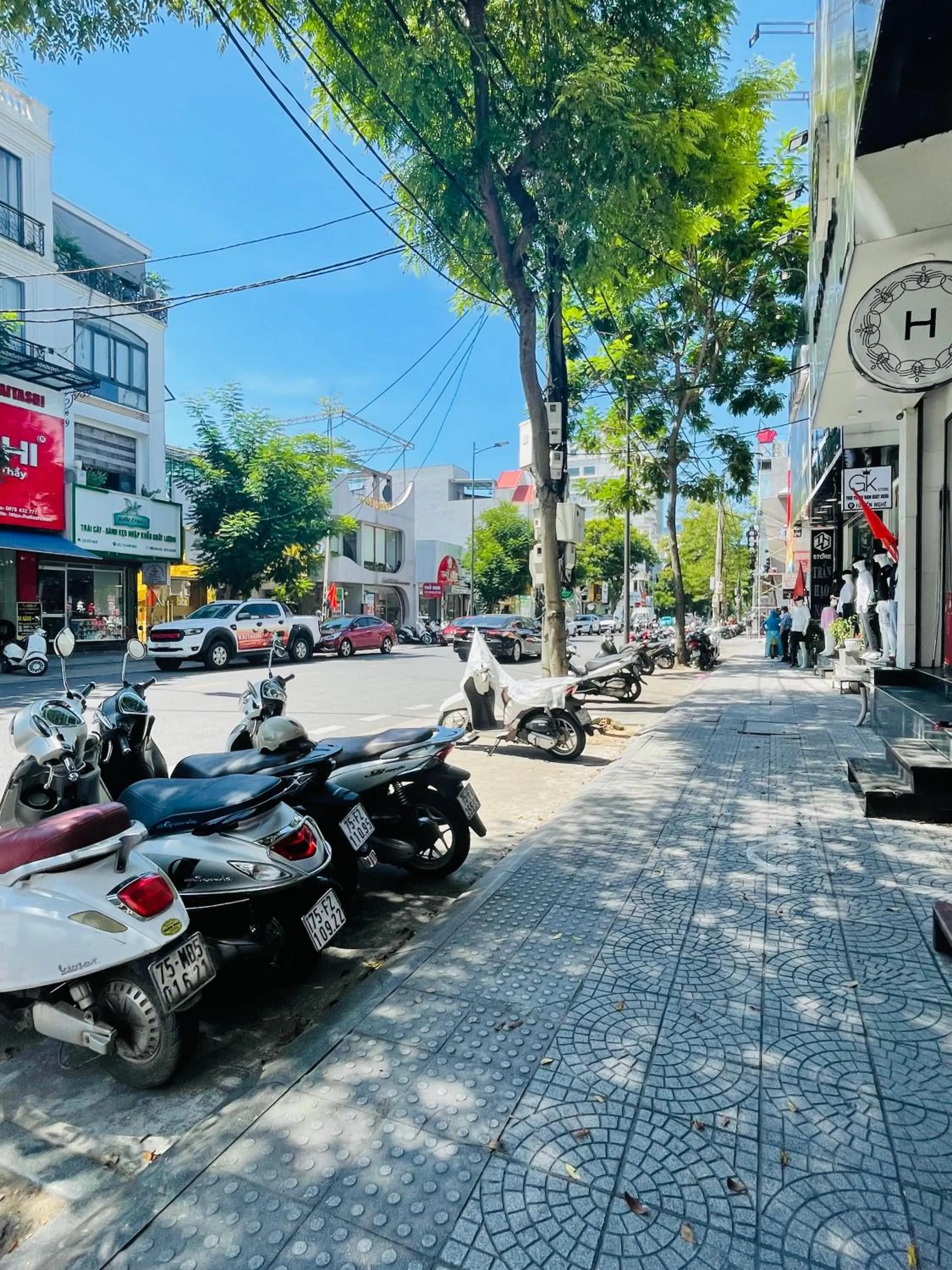 Street view in Eva Homestay