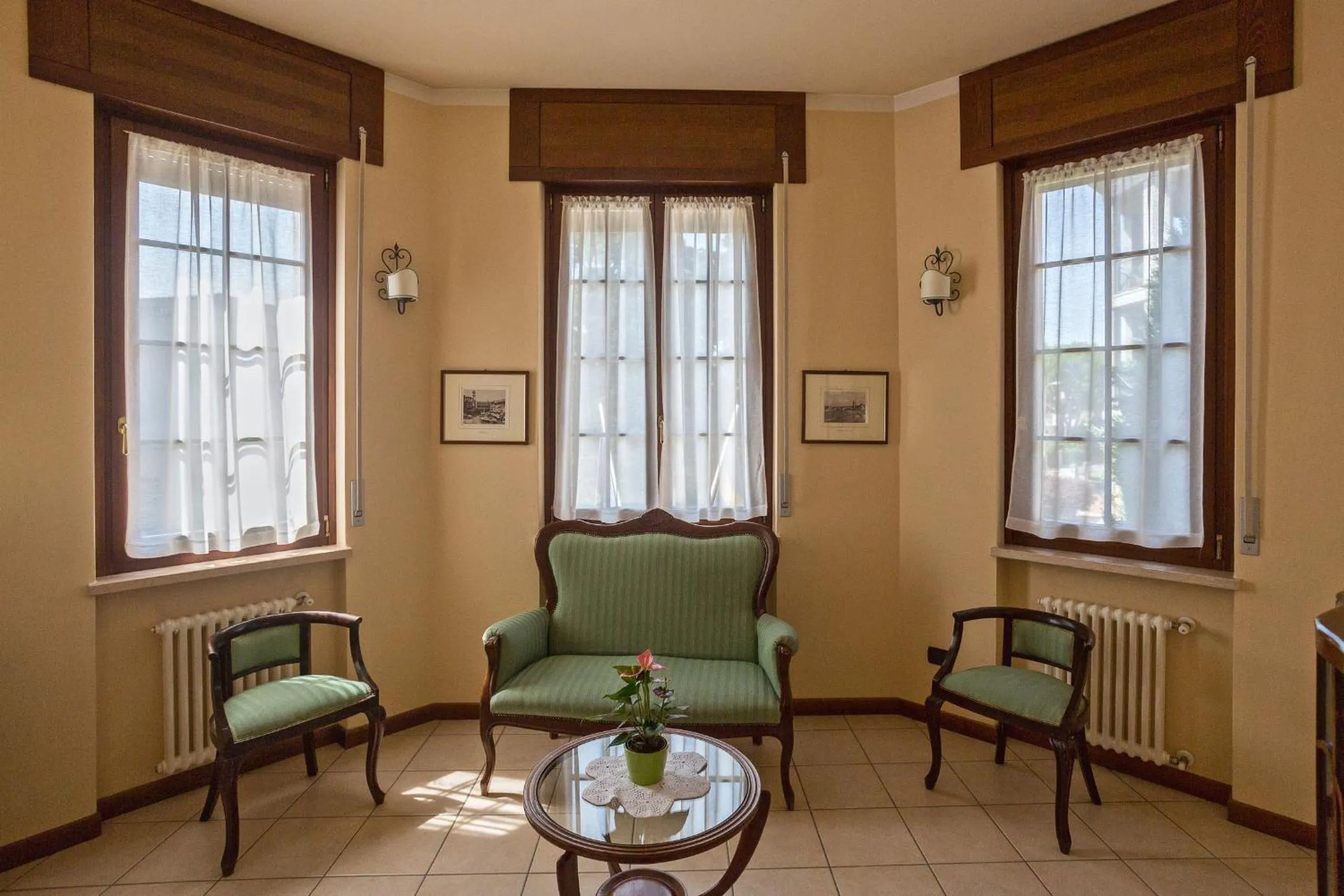 Patio in Residence Villa Mainard