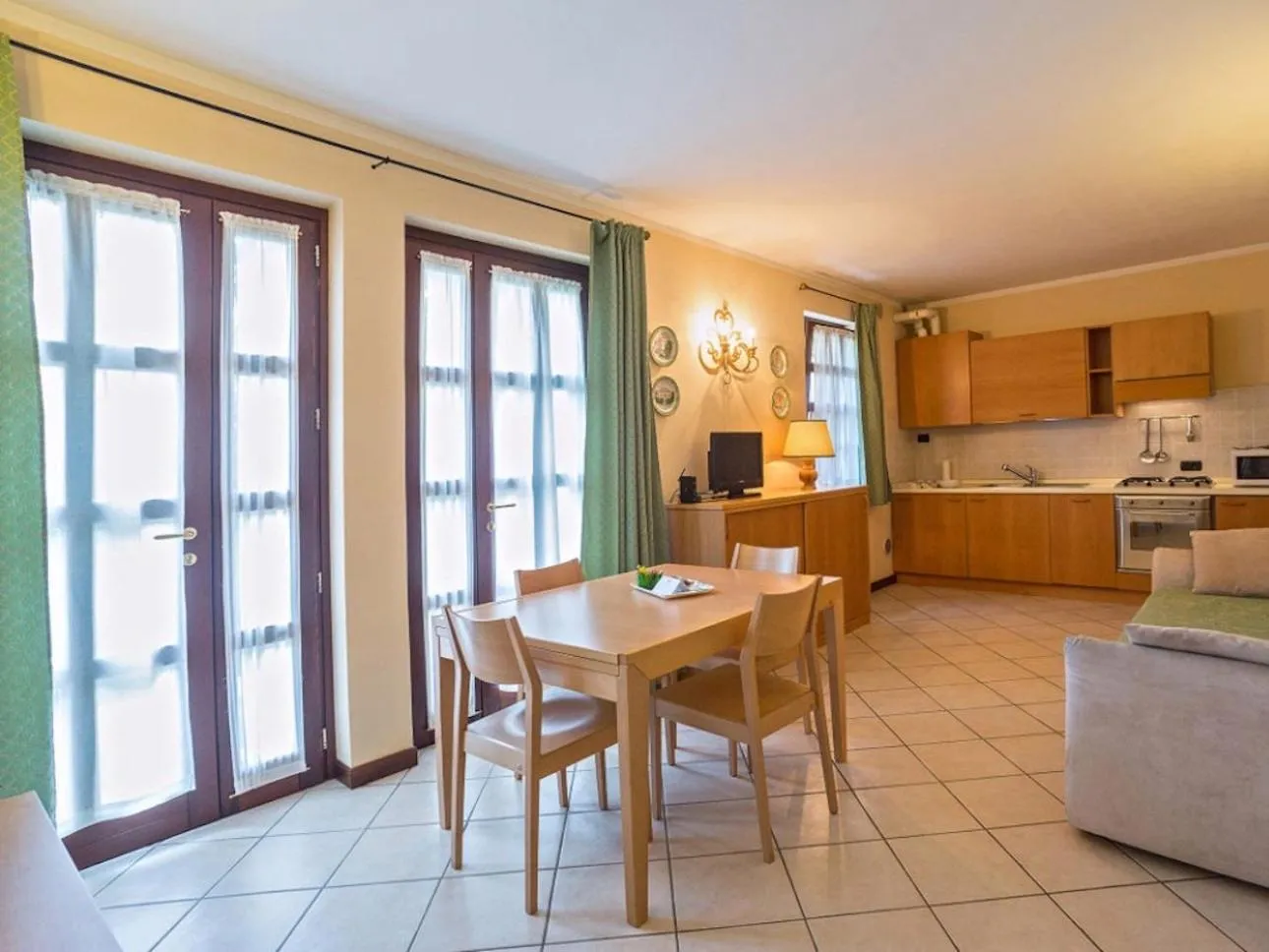 Coffee/tea facilities in Residence Villa Mainard