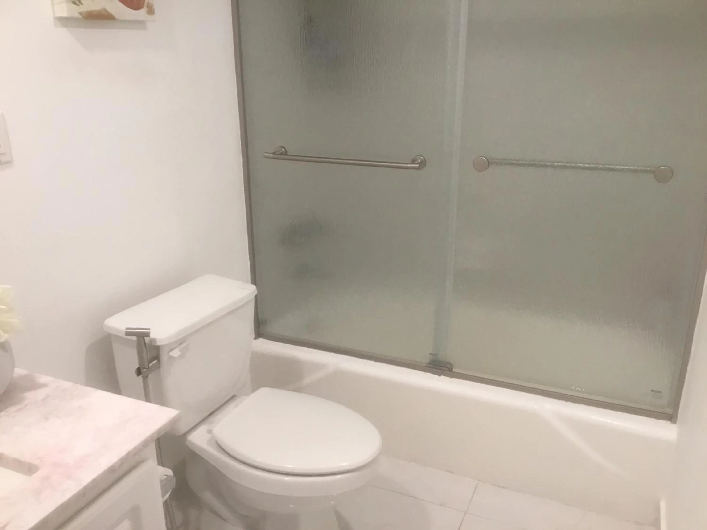 Shower in Ocean Reserve Sunny Isles