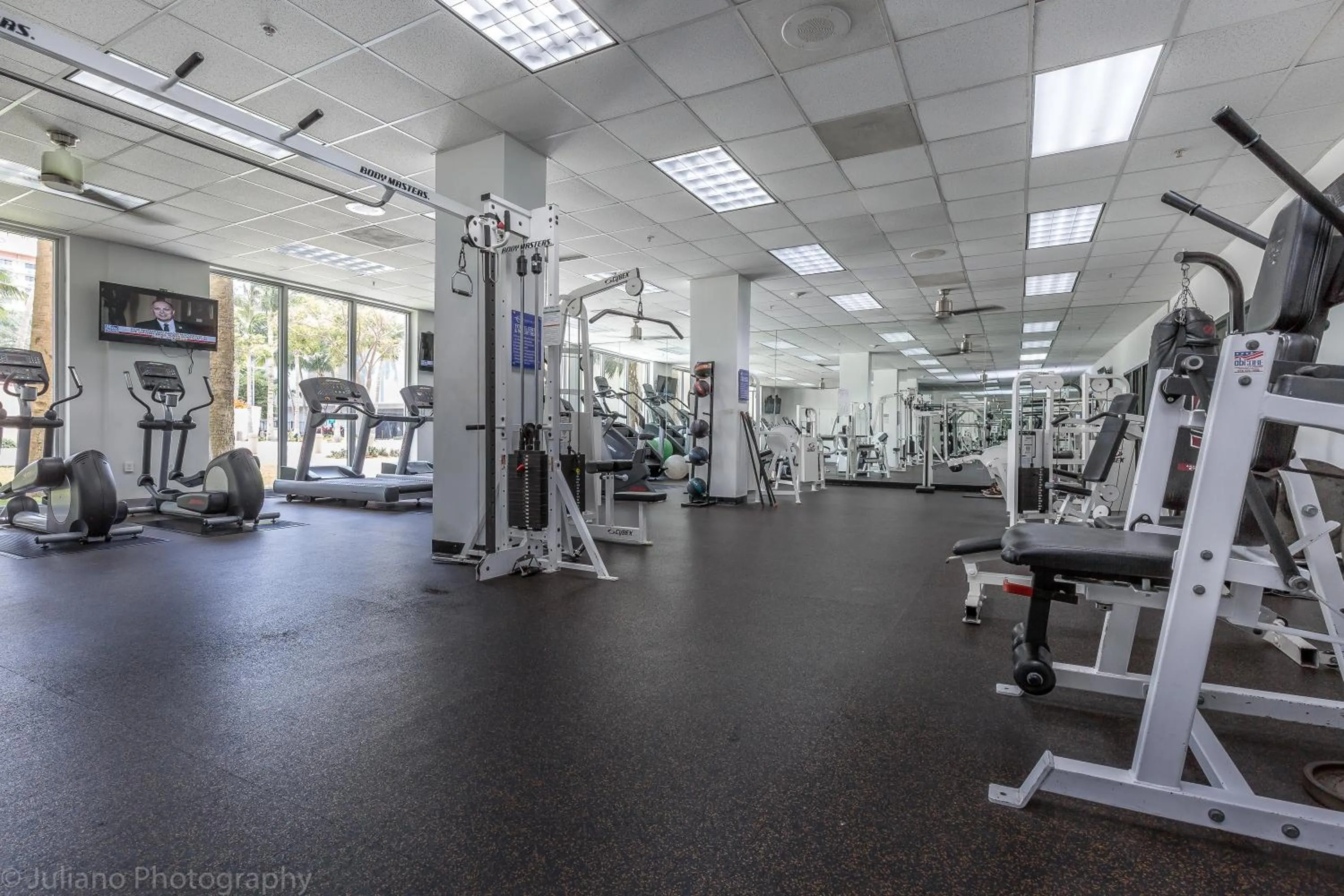 Decorative detail in Ocean Reserve Sunny Isles