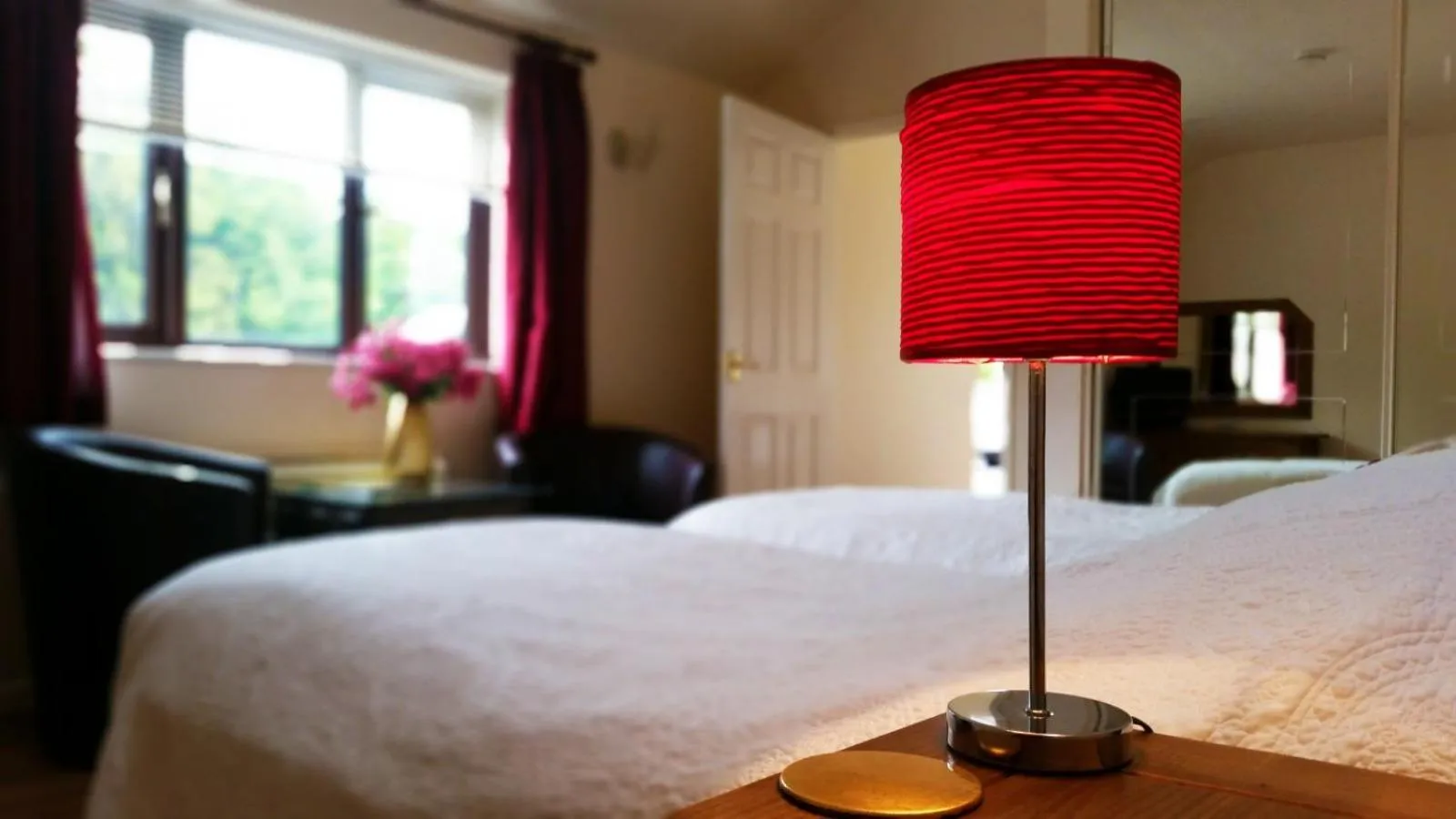 Bed in Miltons Country Lodge