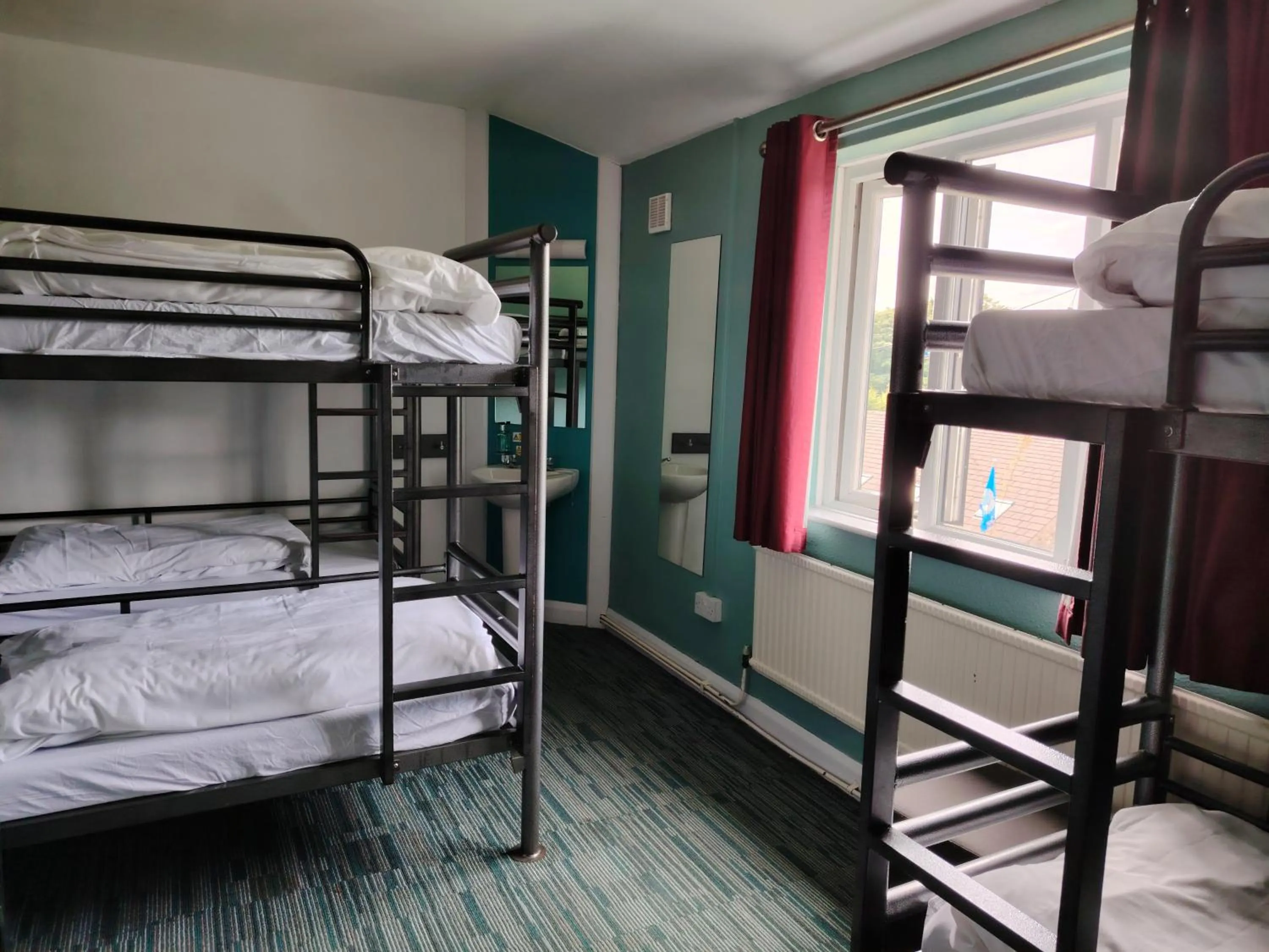 Bedroom in YHA Malham