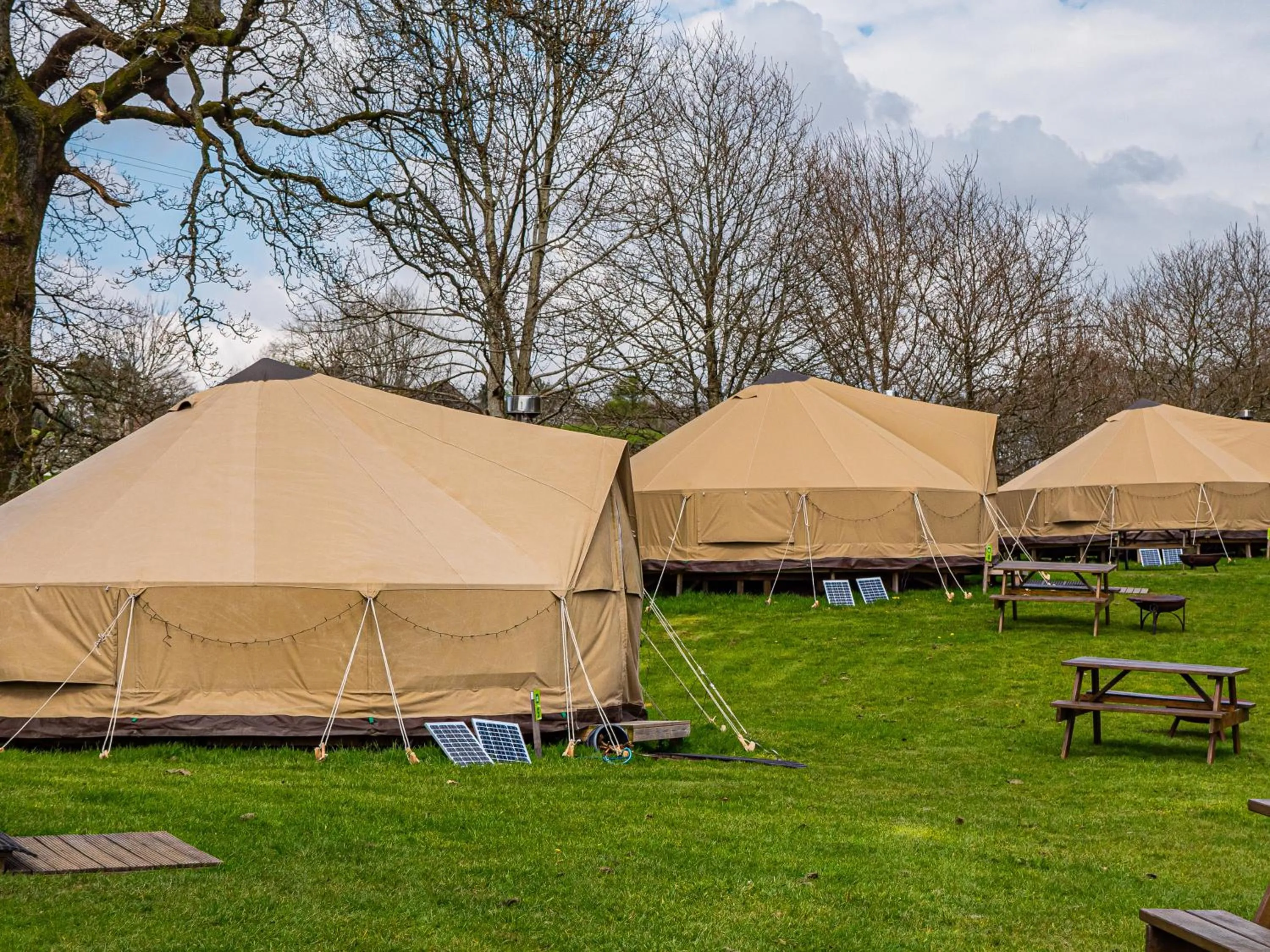 Premium Bell Tent in YHA Beer