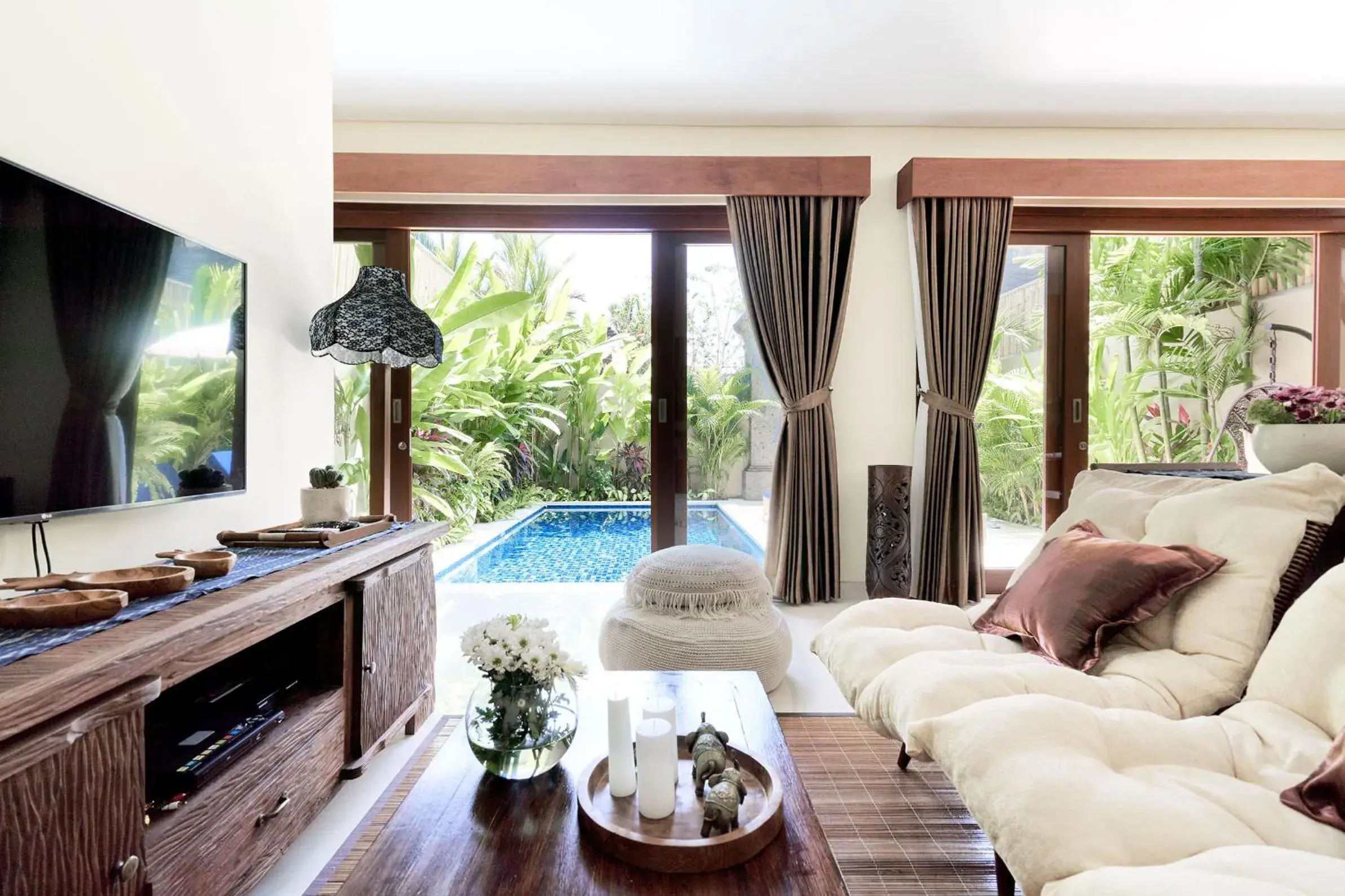 Villa with Private Pool in Kubu Gajah Villas Villa with Private Pool in Kubu Gajah Villas