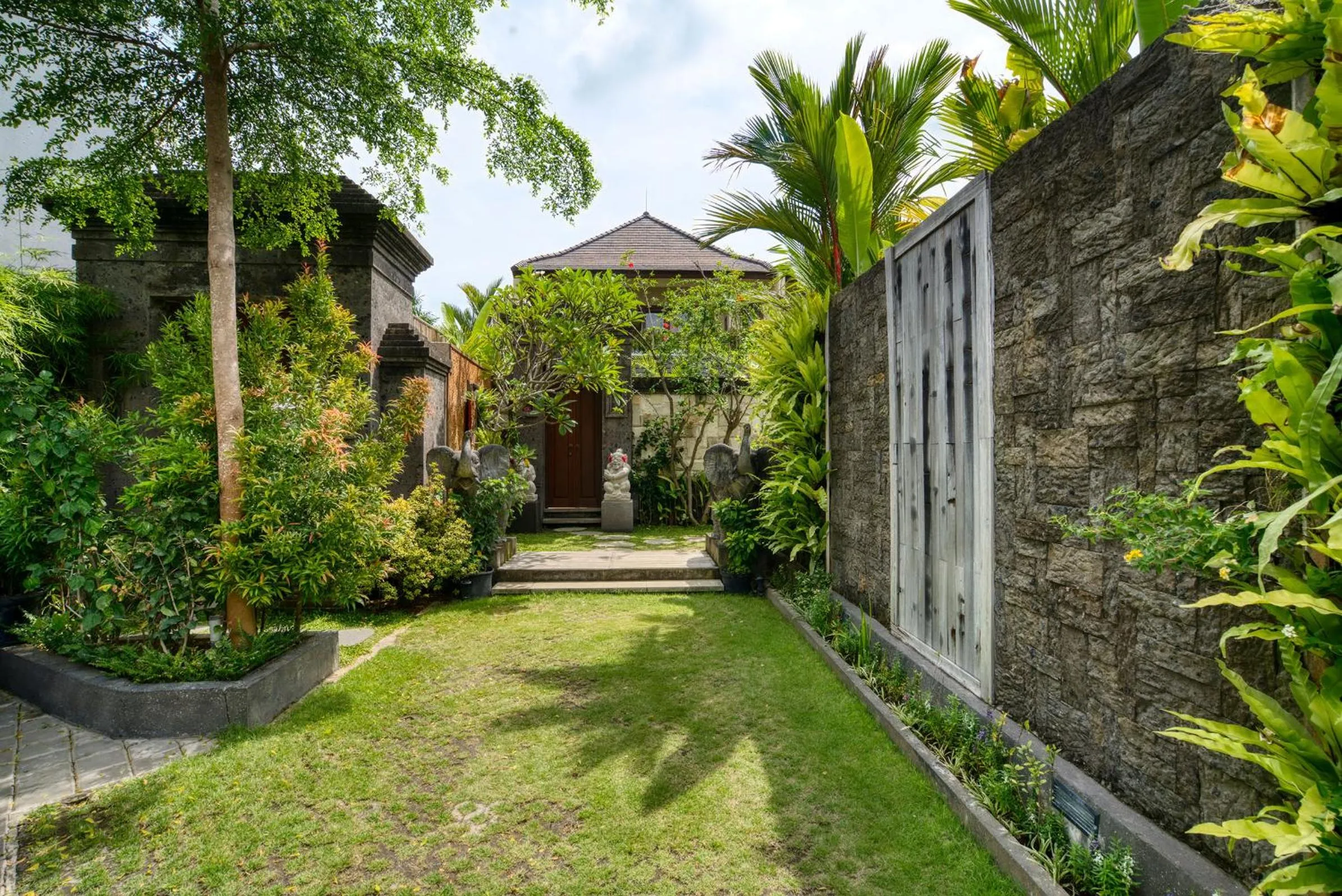 Property building in Kubu Gajah Villas