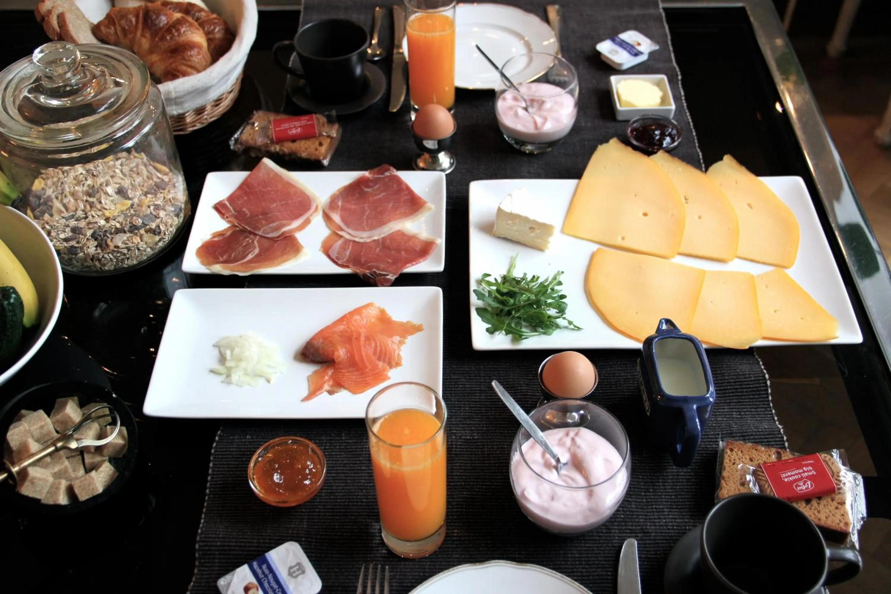 Food in B&B Quatre20cinq