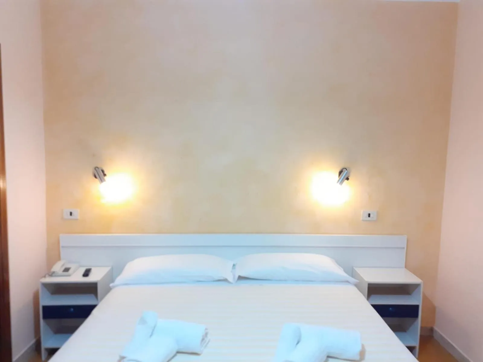 Bed in Hotel Fleming