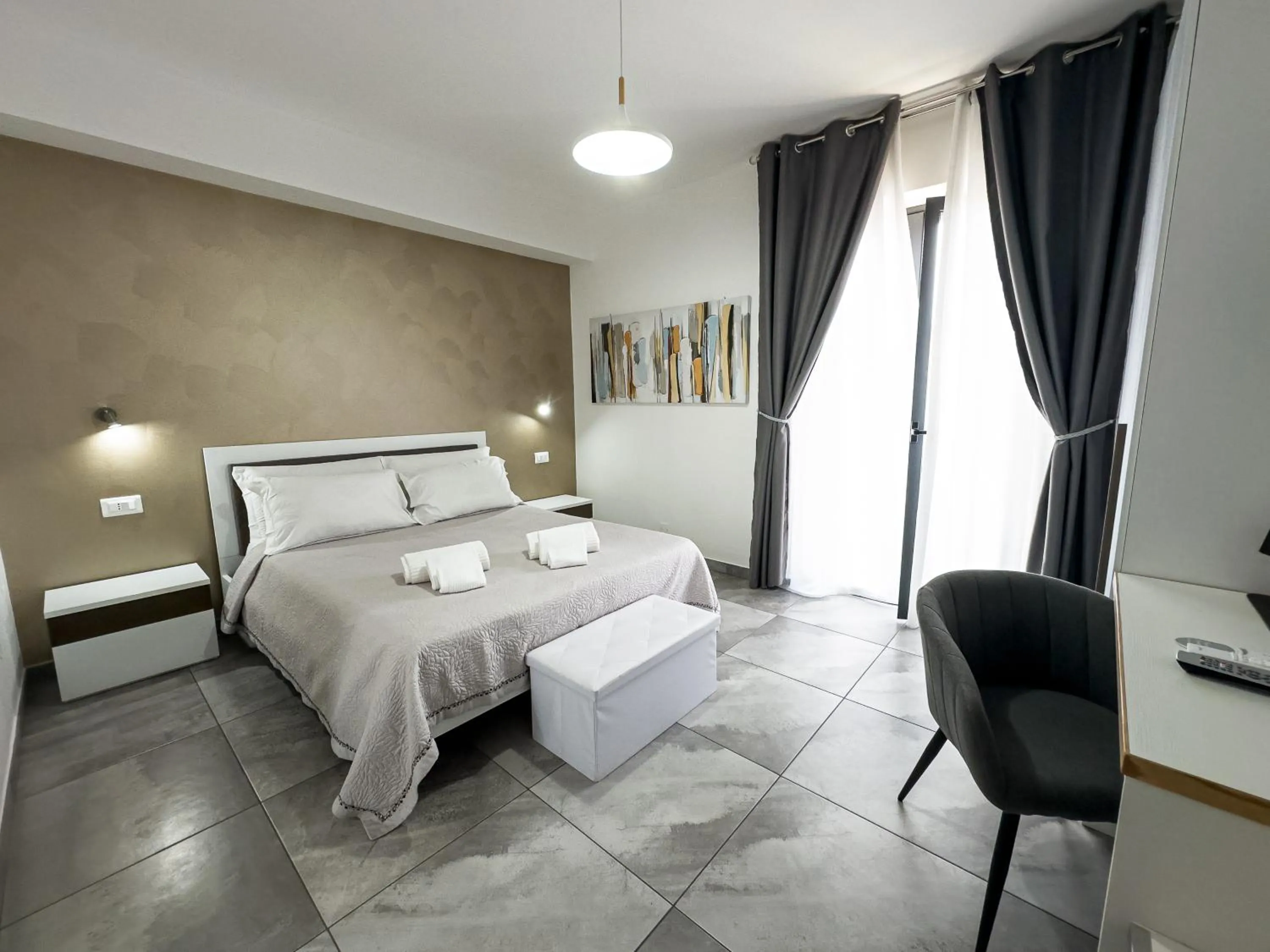 Bed in Four Winds B&B