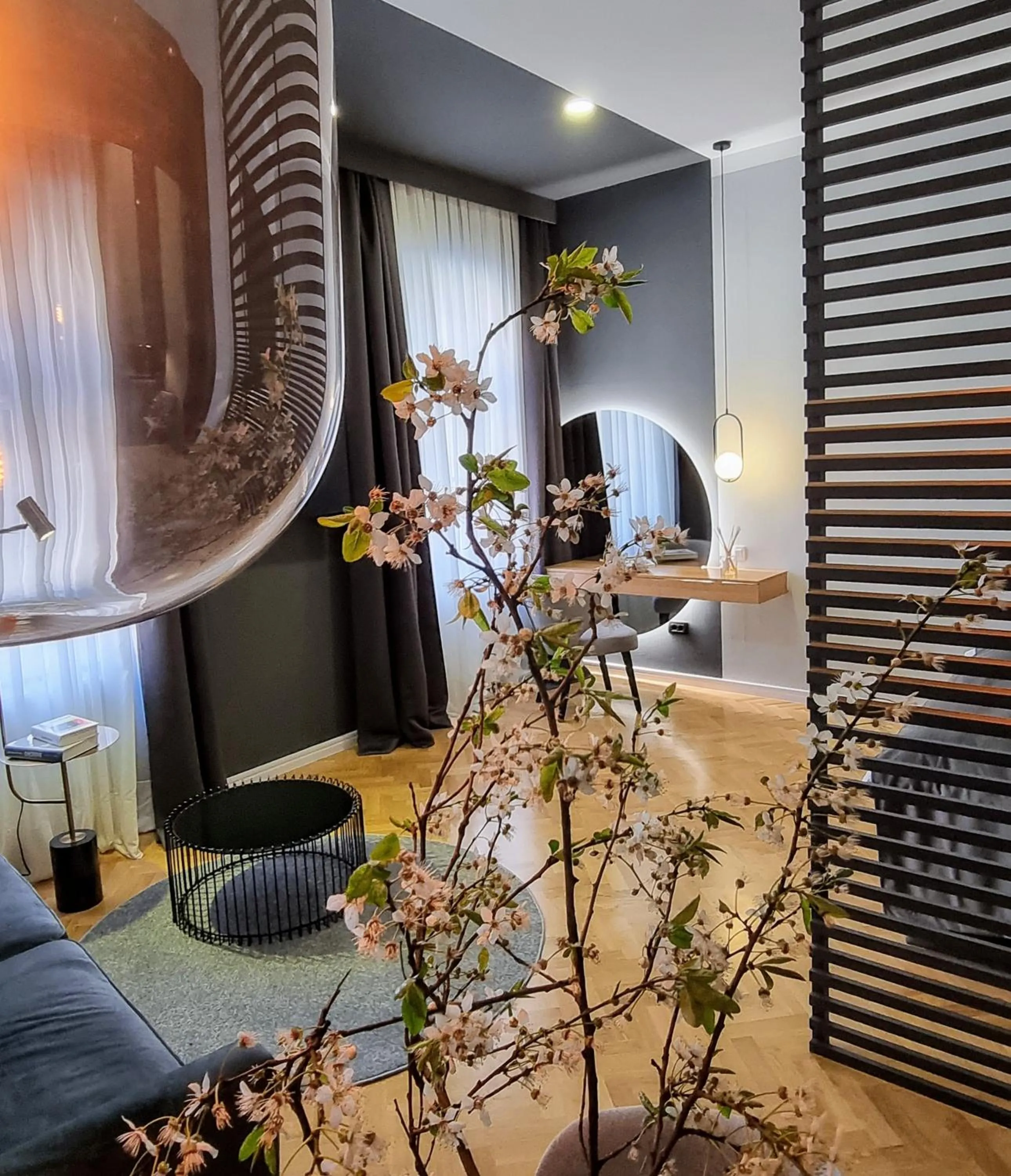 Deluxe King Studio in MINT Boutique Studio Apartments