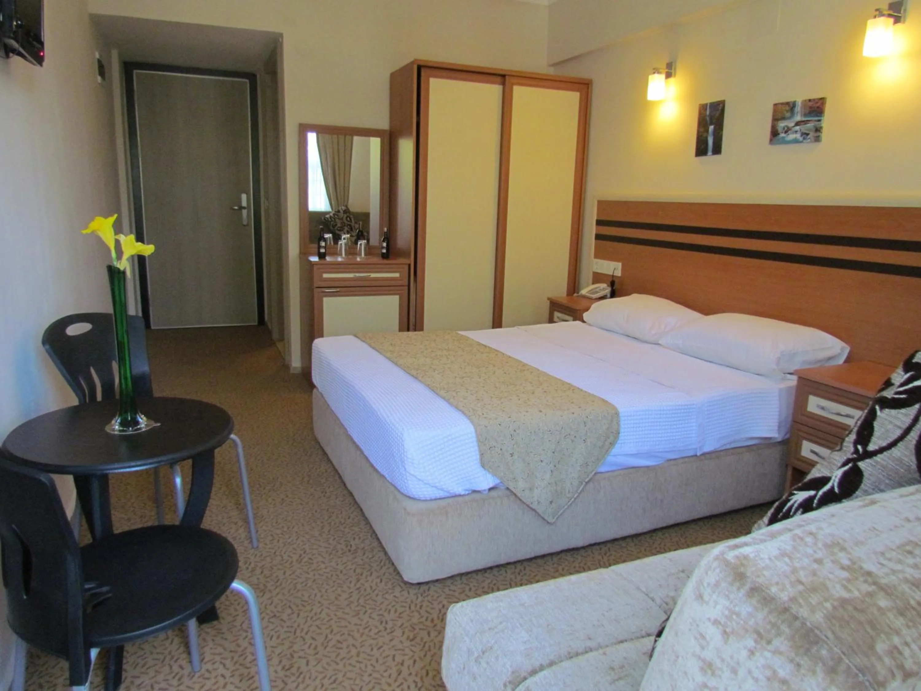 Bed in Dalyan Palmiye Resort Hotel