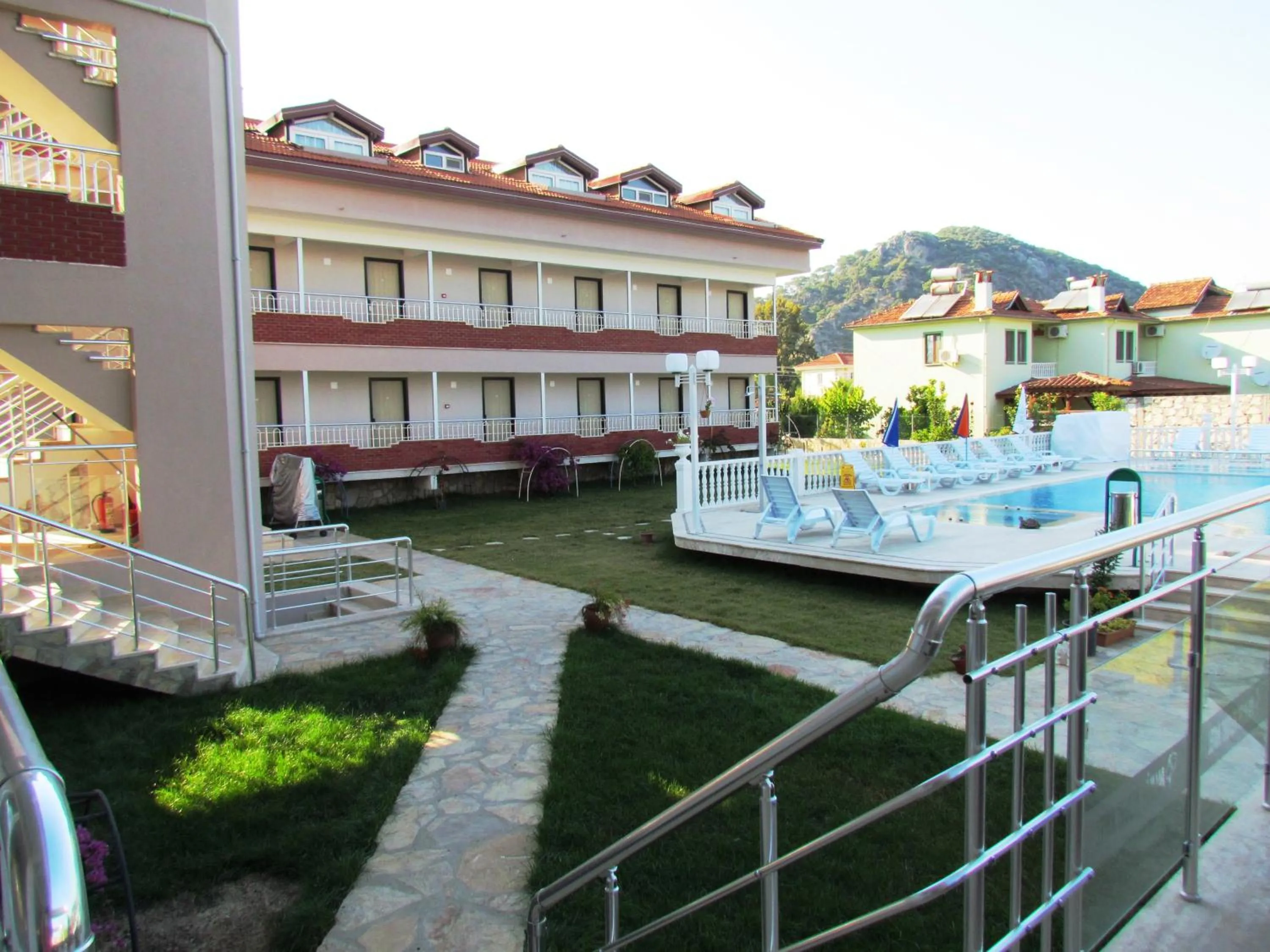 Garden view in Dalyan Palmiye Resort Hotel