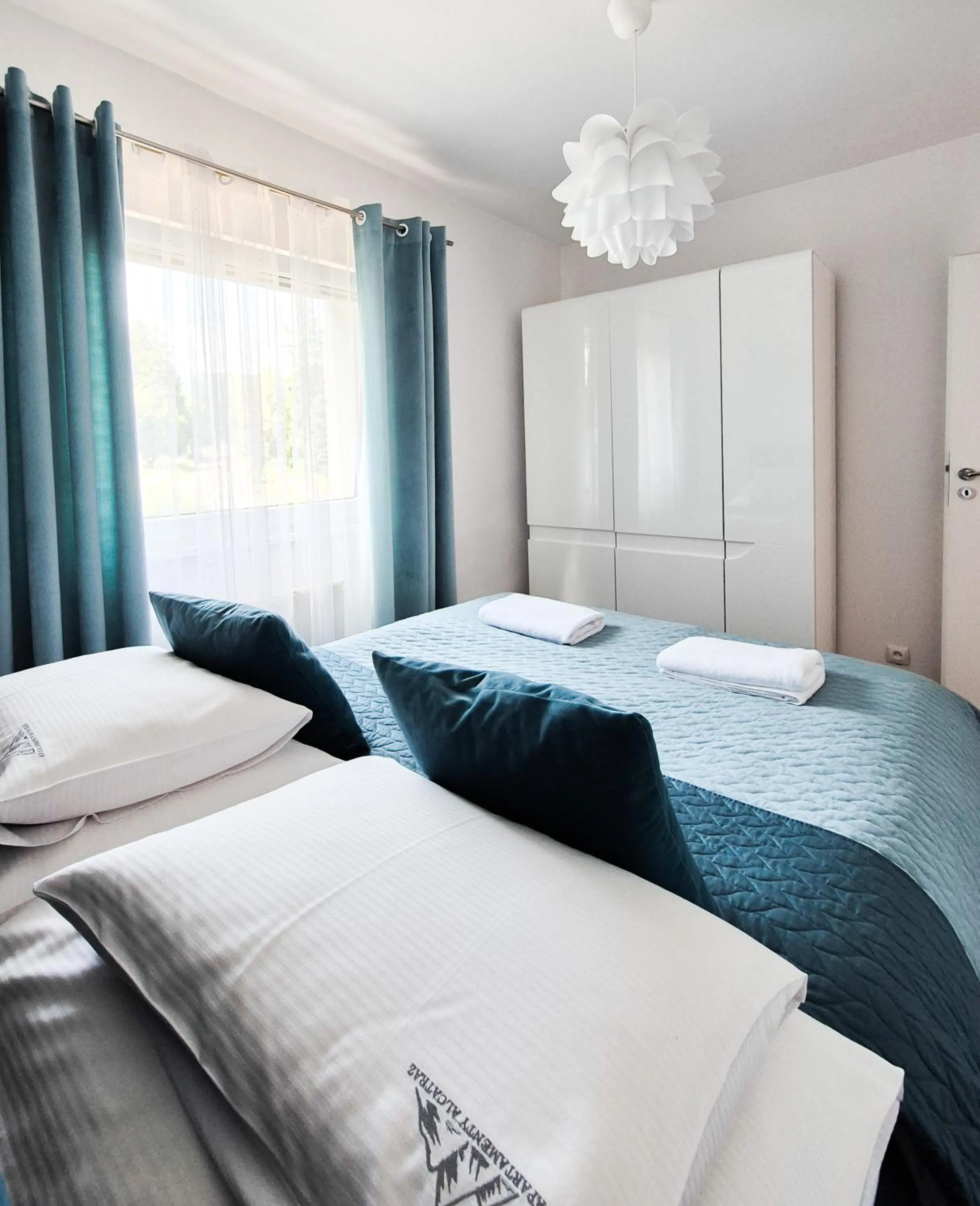 Bedroom, Bed in Apartamenty Alcatraz z jacuzzi