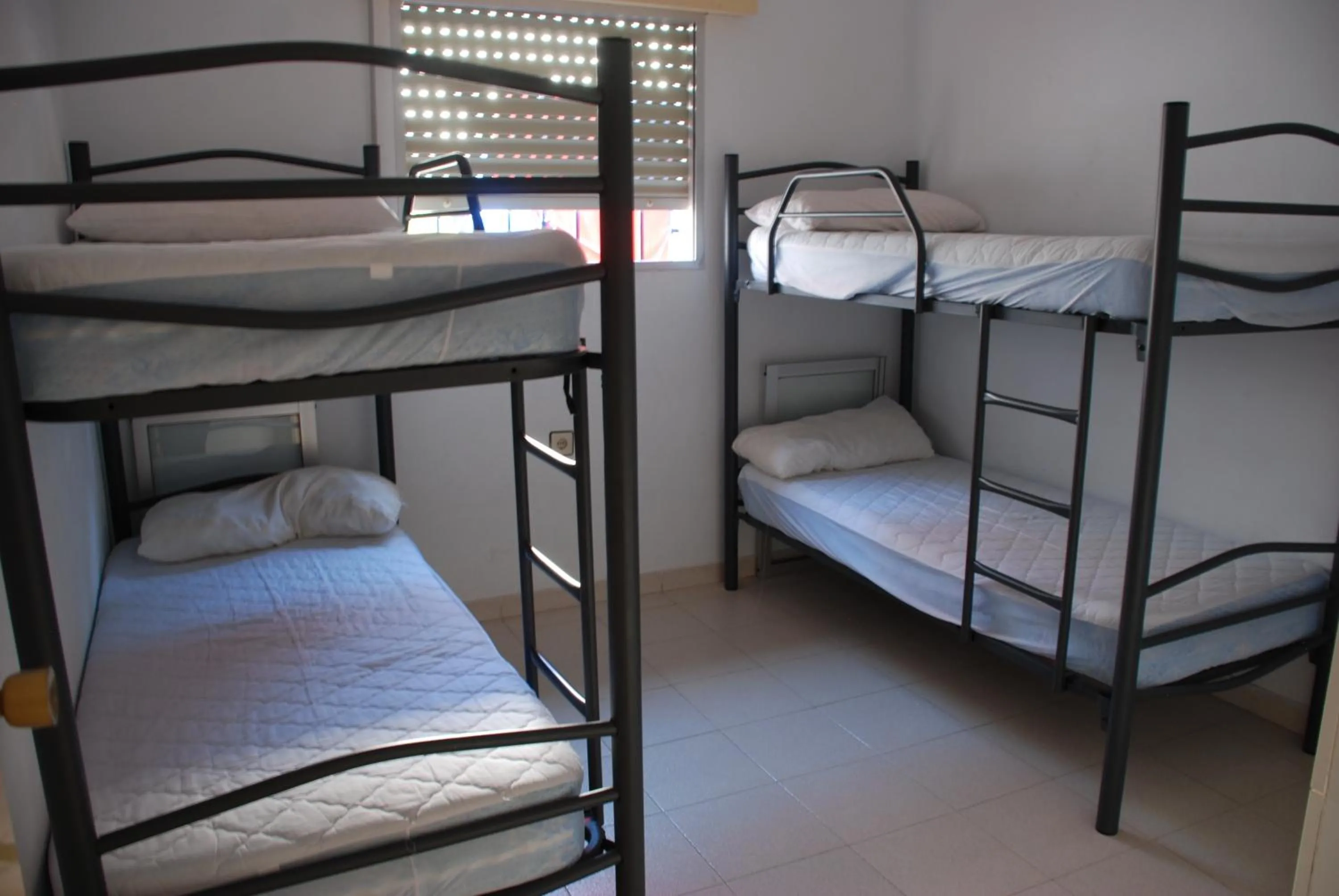 Photo of the whole room, Bed in Albergue de San Jose