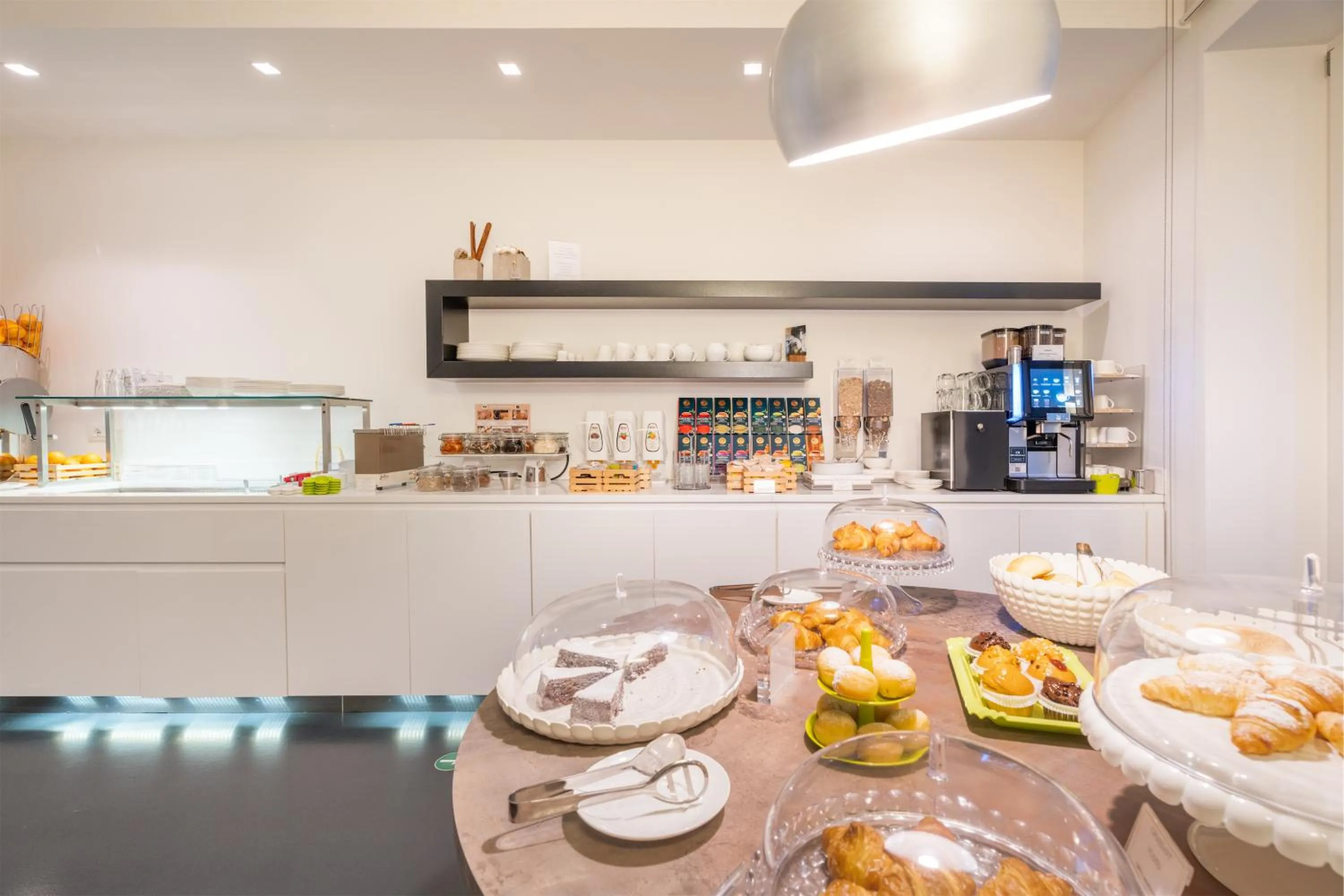 Buffet breakfast in On The Rock