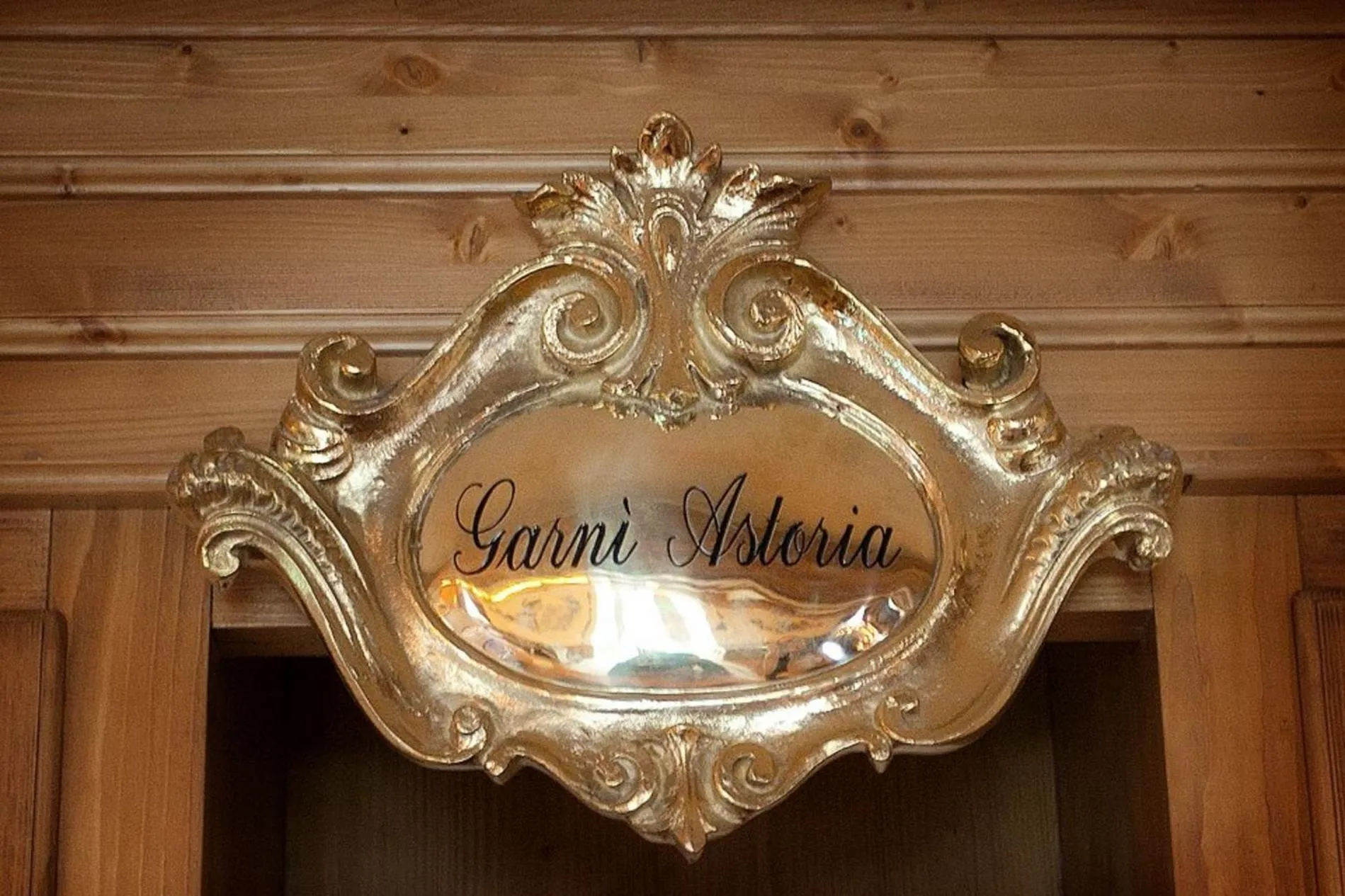 Property logo or sign in Garnì Astoria Hotel & SPA