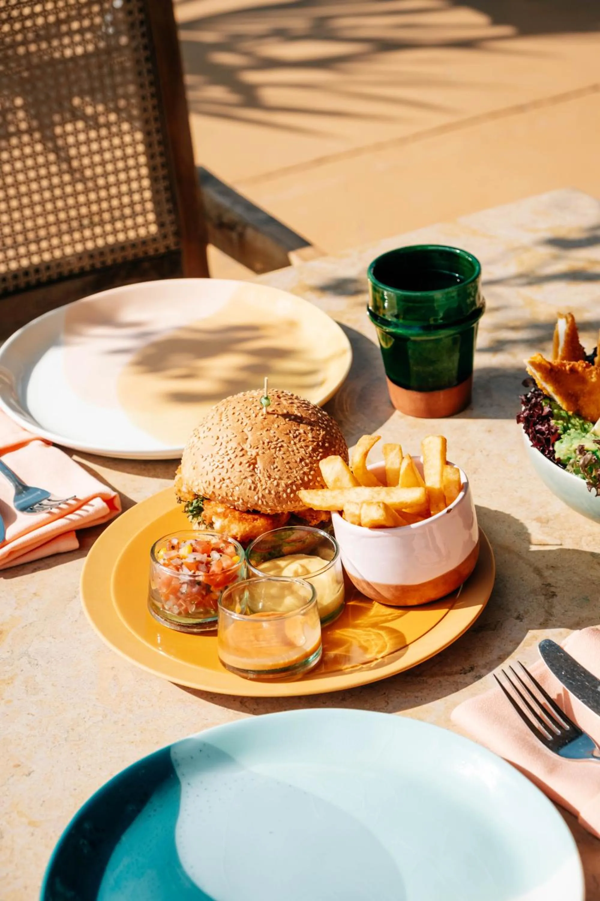 Food and drinks in La Villa Des Golfs & PinkCactus