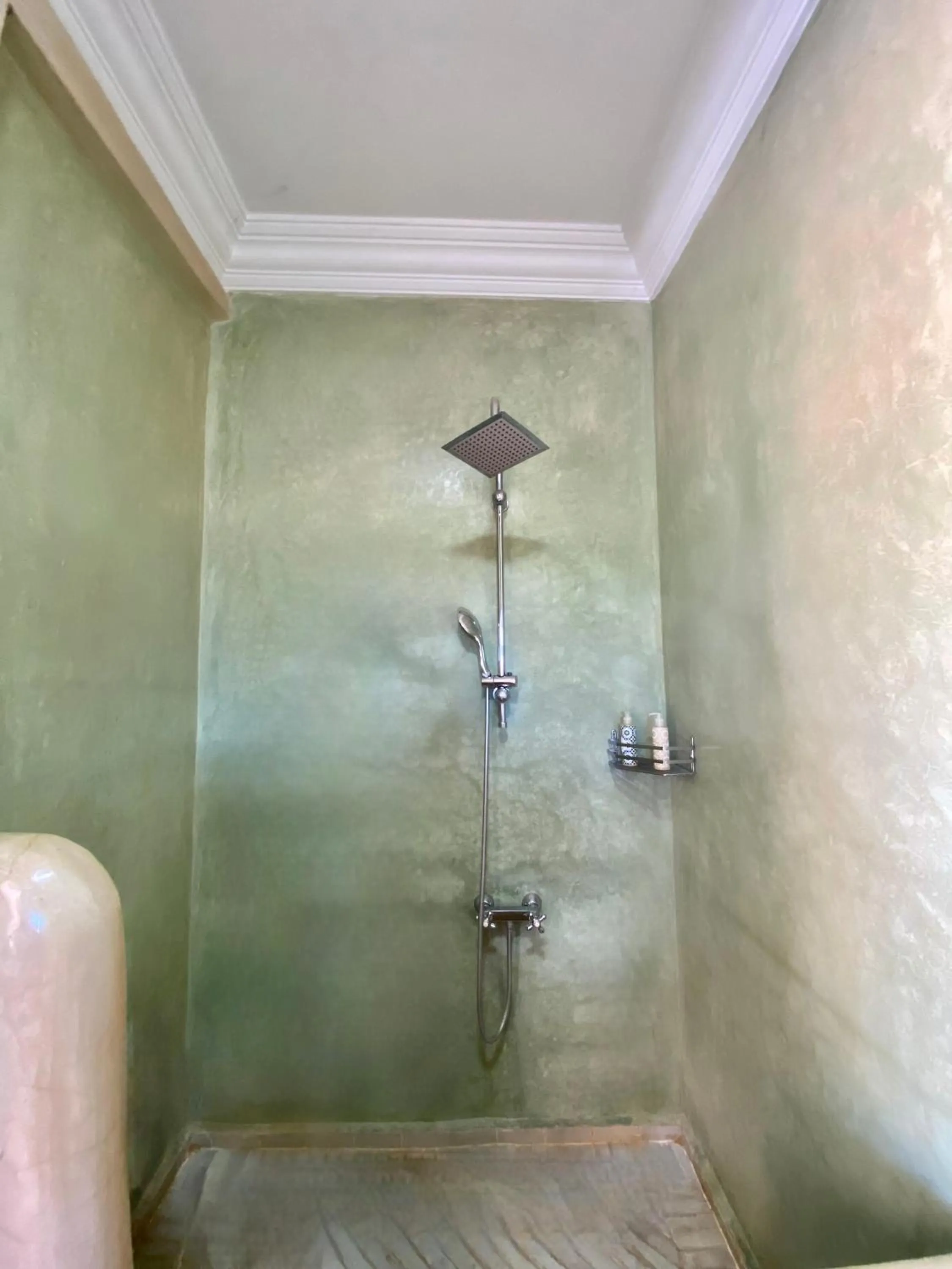 Shower in La Villa Des Golfs & PinkCactus