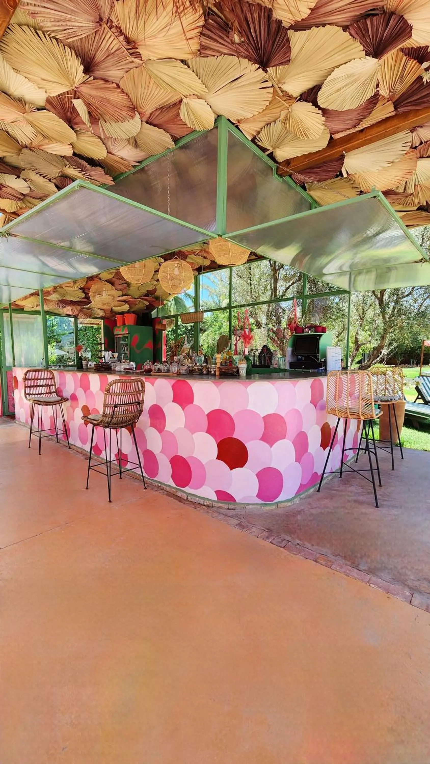 Restaurant/places to eat in La Villa Des Golfs & PinkCactus