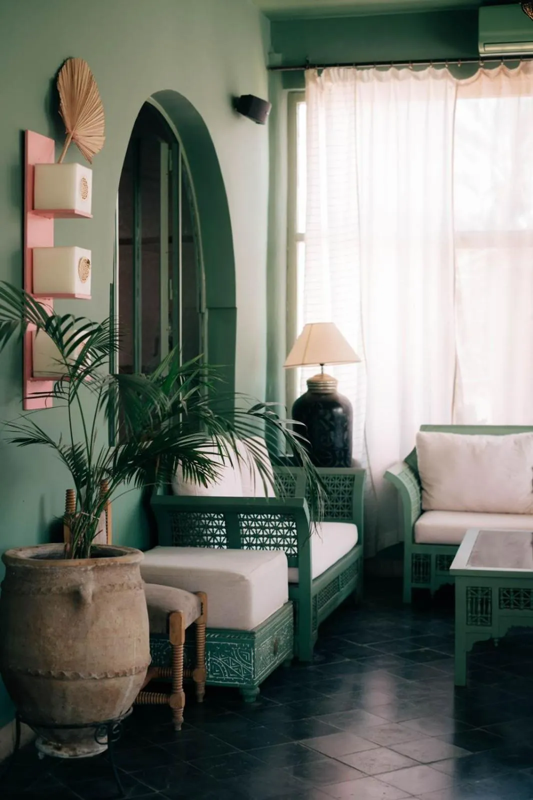 Restaurant/places to eat in La Villa Des Golfs & PinkCactus