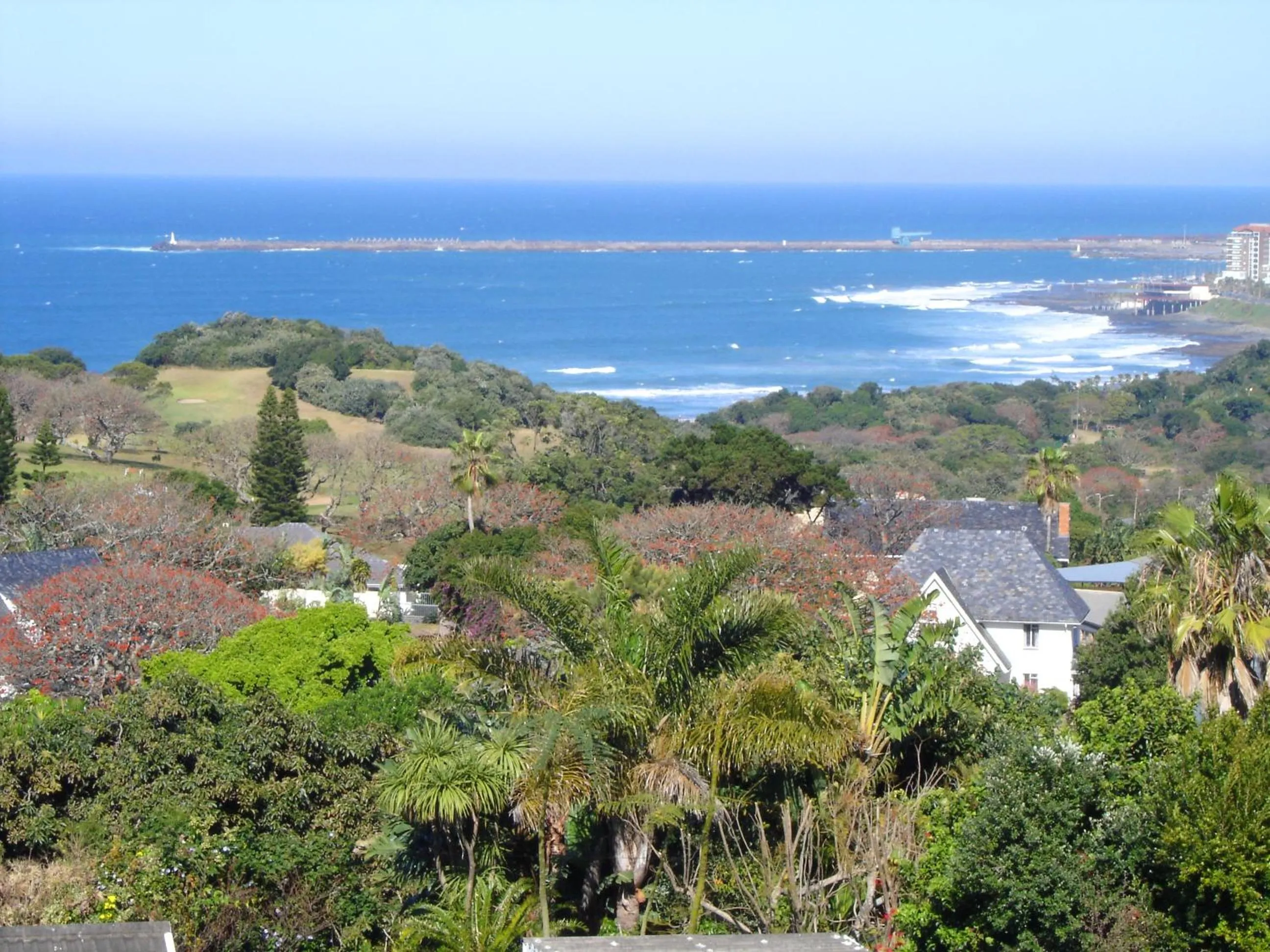 Property building in Hoylake Inn