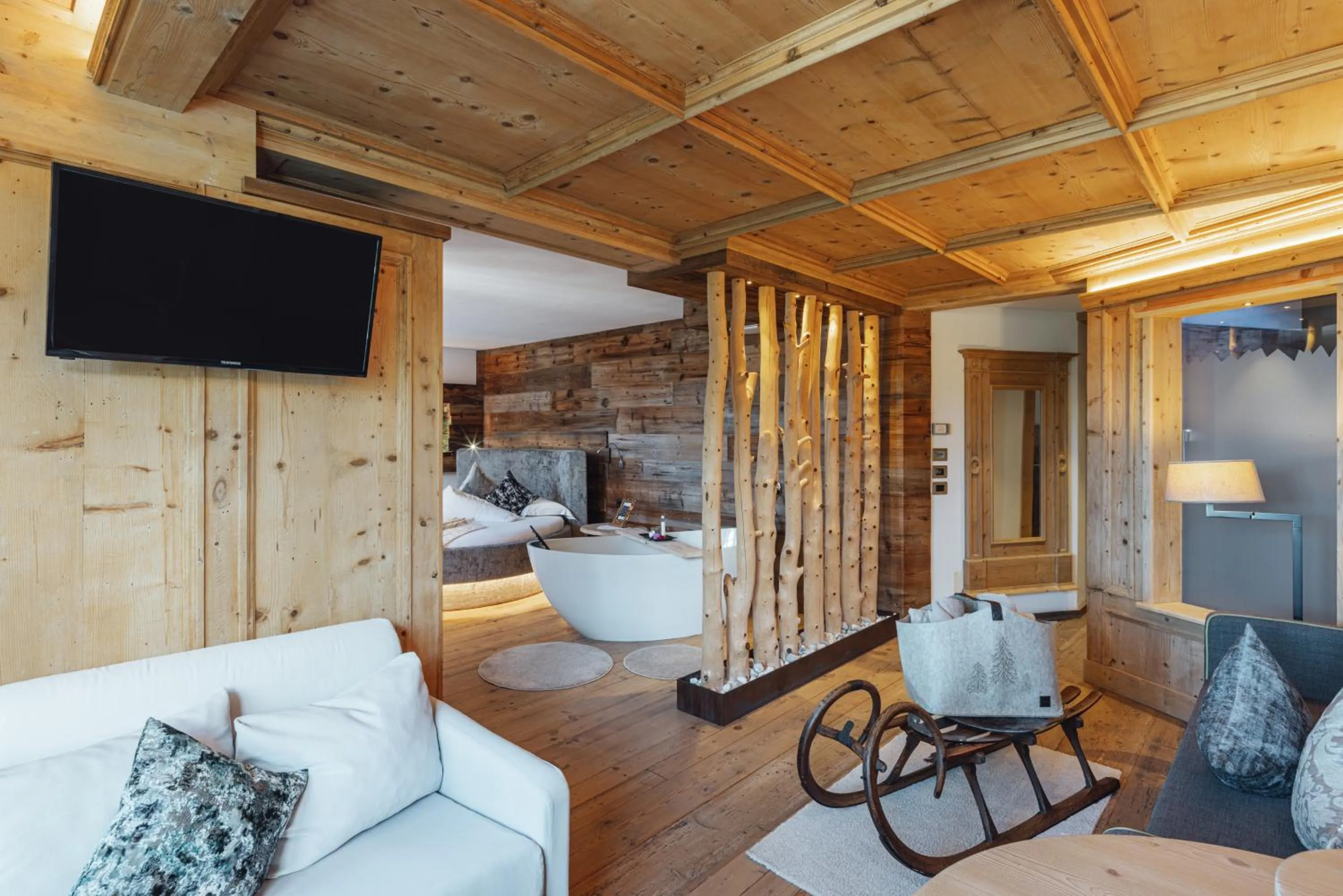 TV and multimedia in Hotel Garnì Laurino