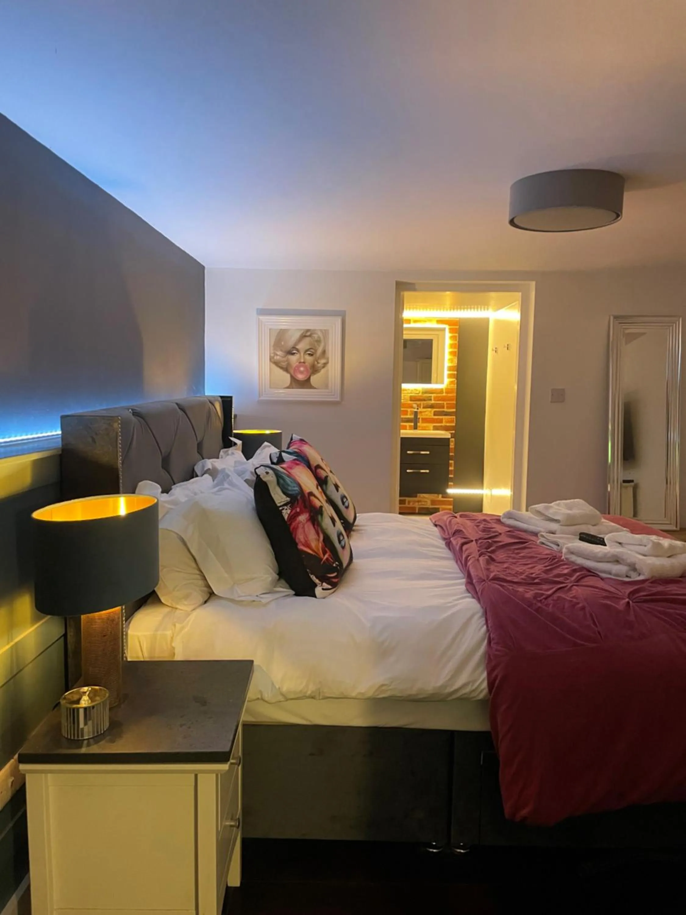 Property building, Bed in Glencree