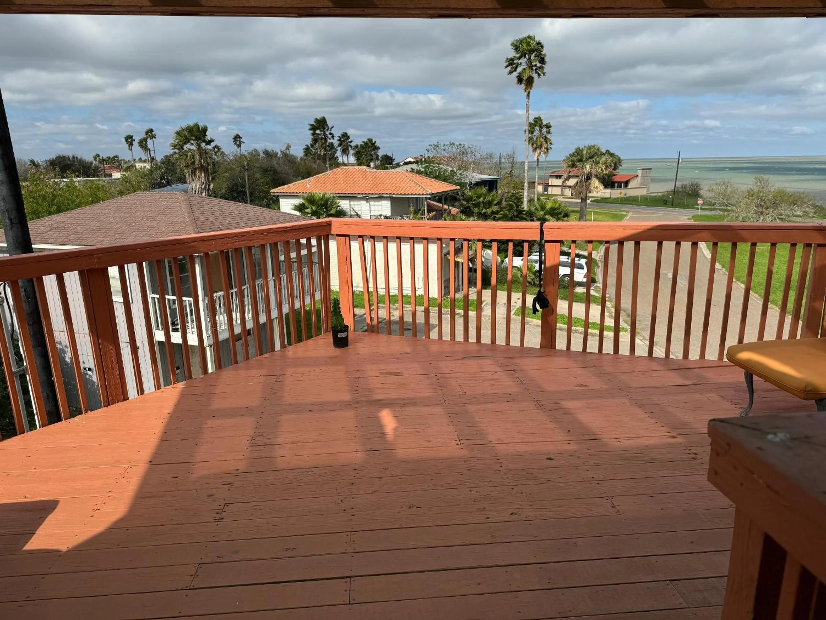 Patio in Southwind Inn